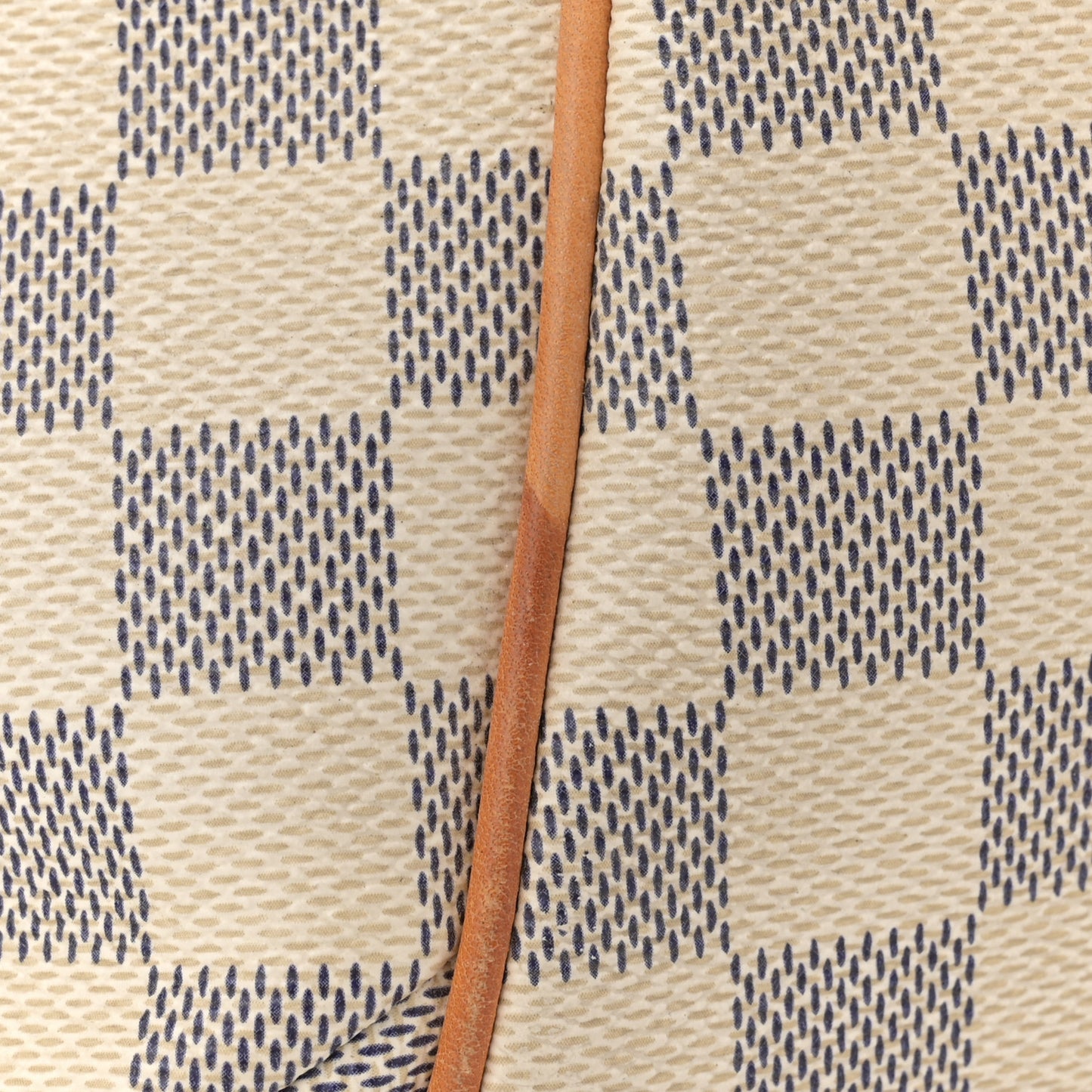 Damier Azur Totally MM