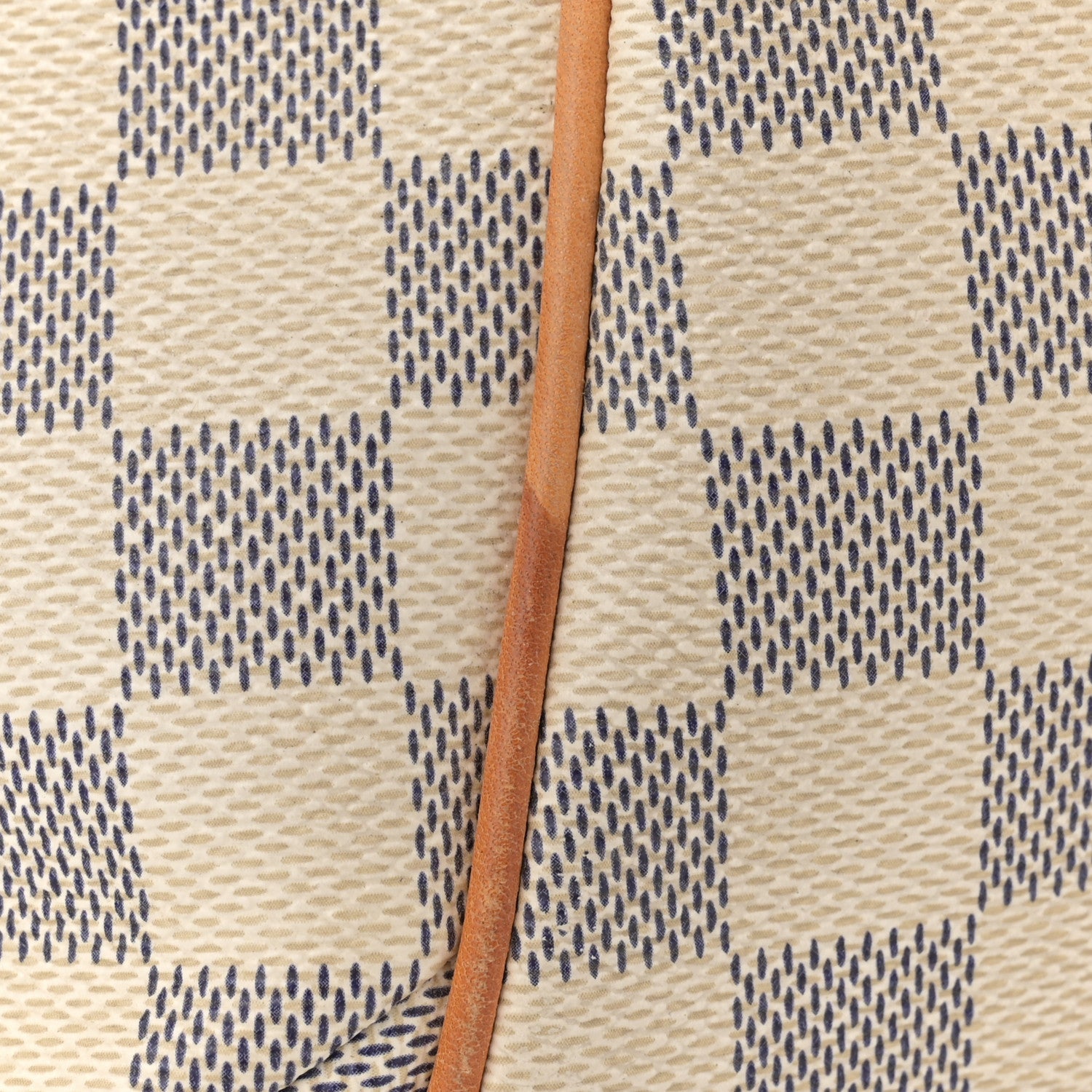 Louis Vuitton Damier Azur Totally MM 15 of 16