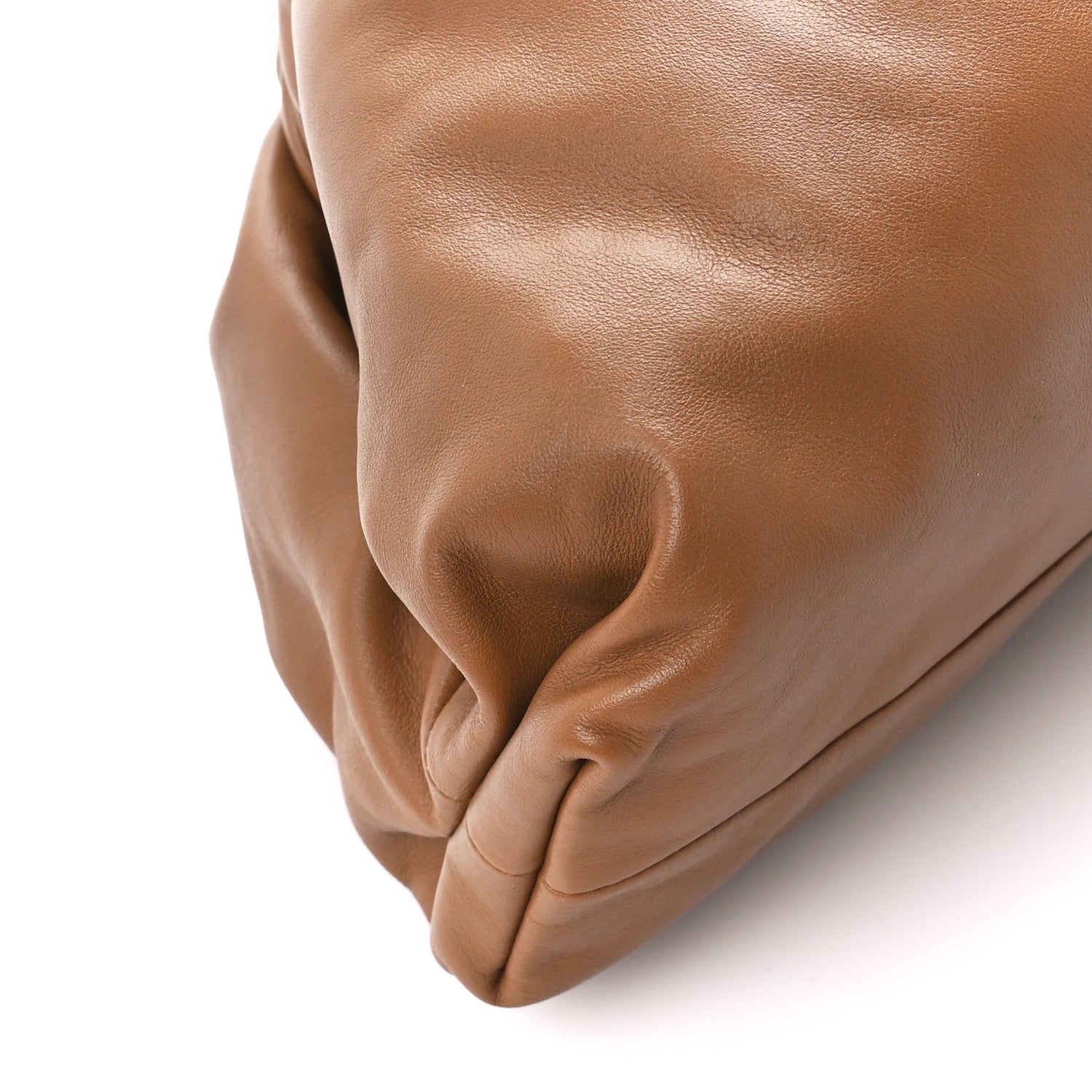 Bottega Veneta Smooth Butter Calf The Pouch Oversized Clutch Cammello 10 of 11