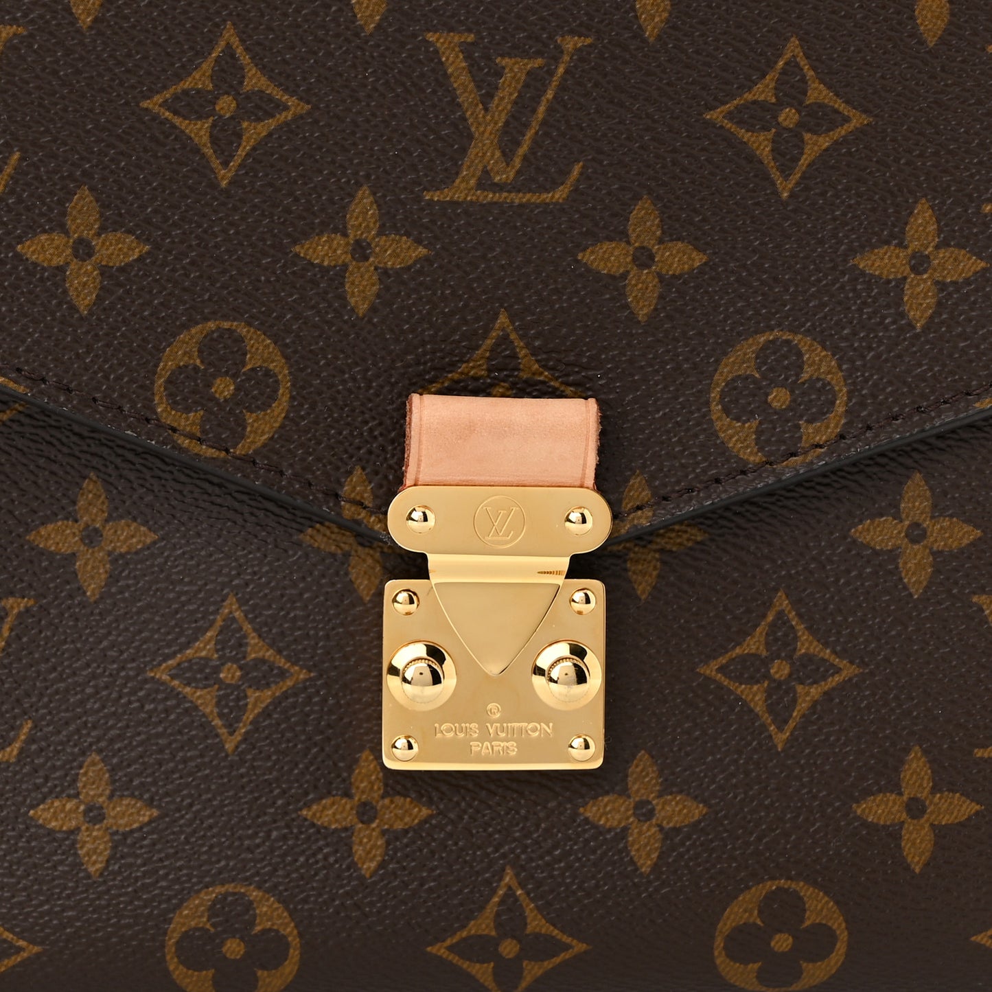 Monogram Pochette Metis