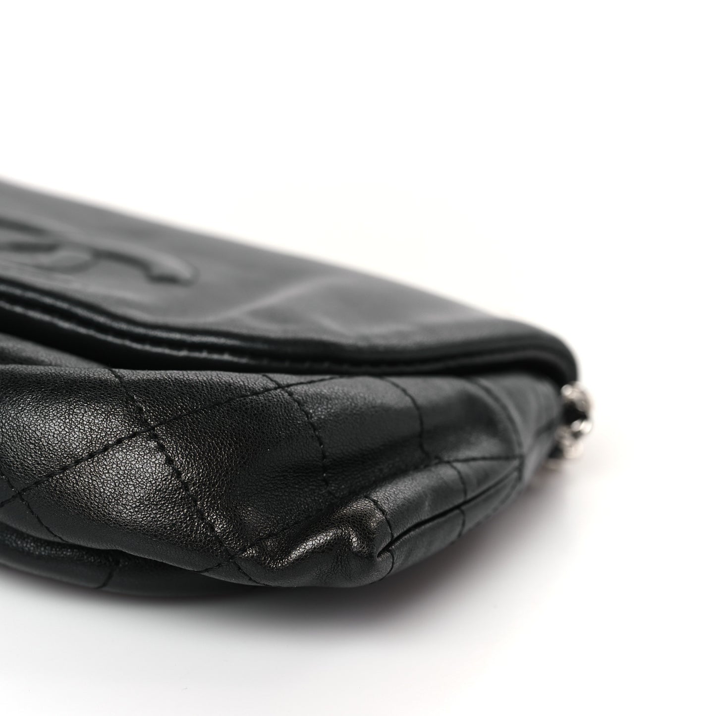 Lambskin Half Moon Wallet On Chain WOC Black