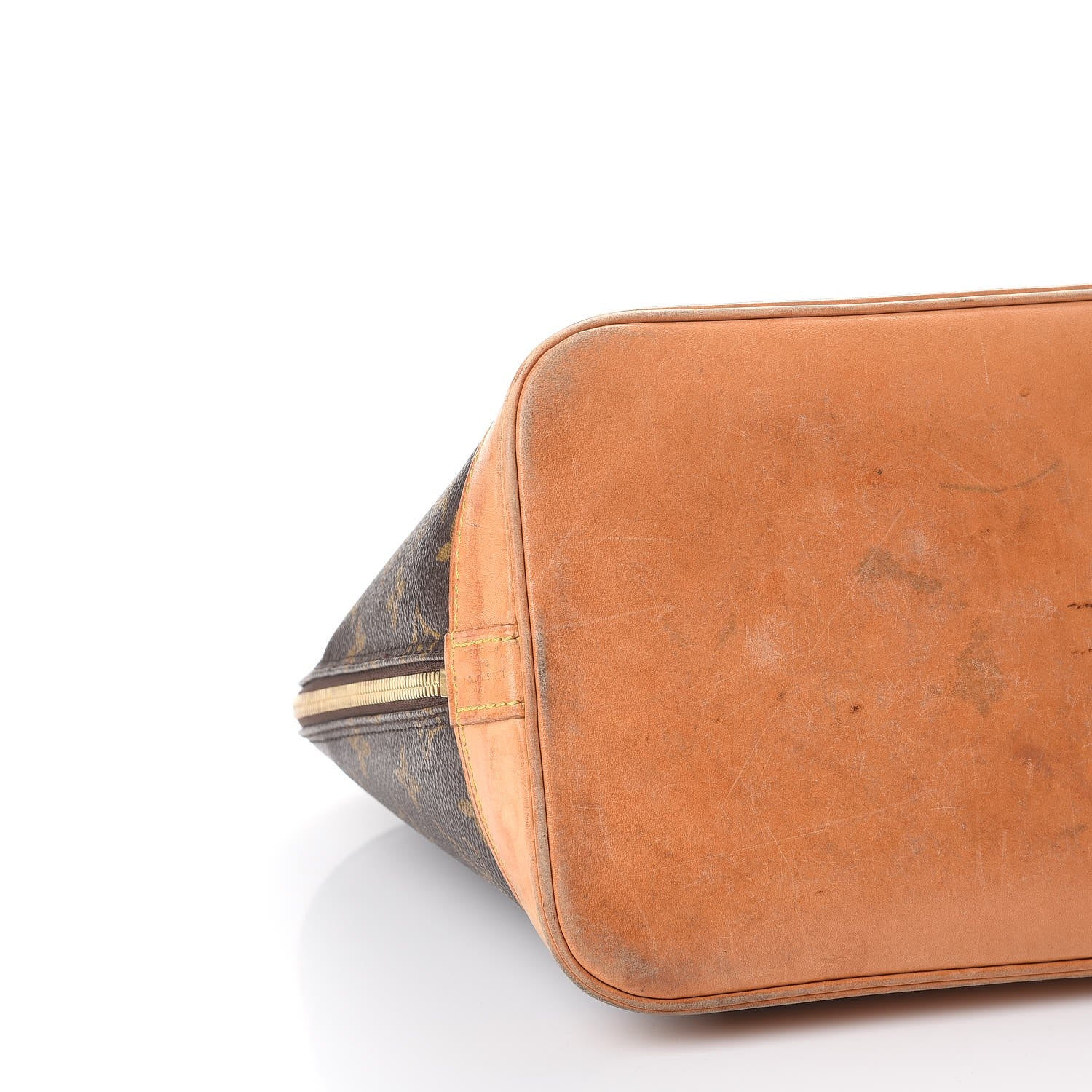 Louis Vuitton Monogram Alma PM 20 of 21