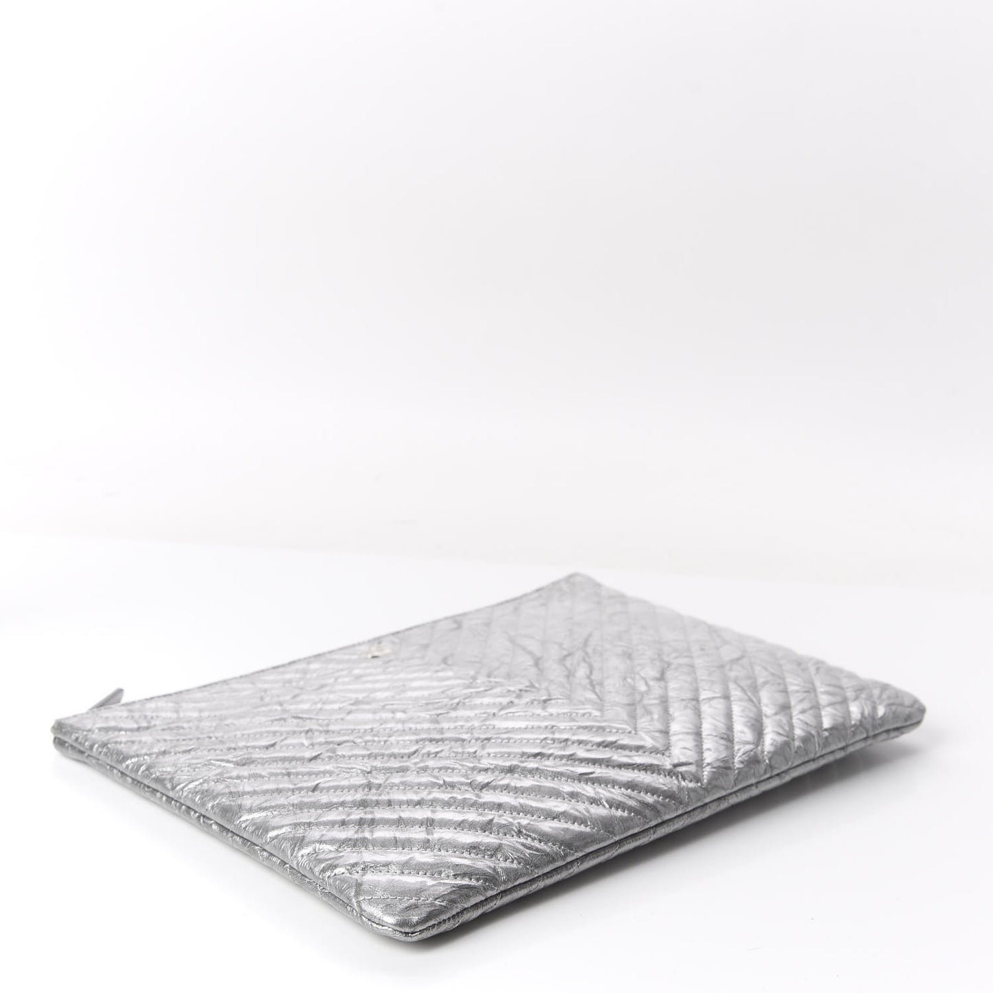 Metallic Crumpled Calfskin Chevron Quilted Large Cosmetic Case Silver