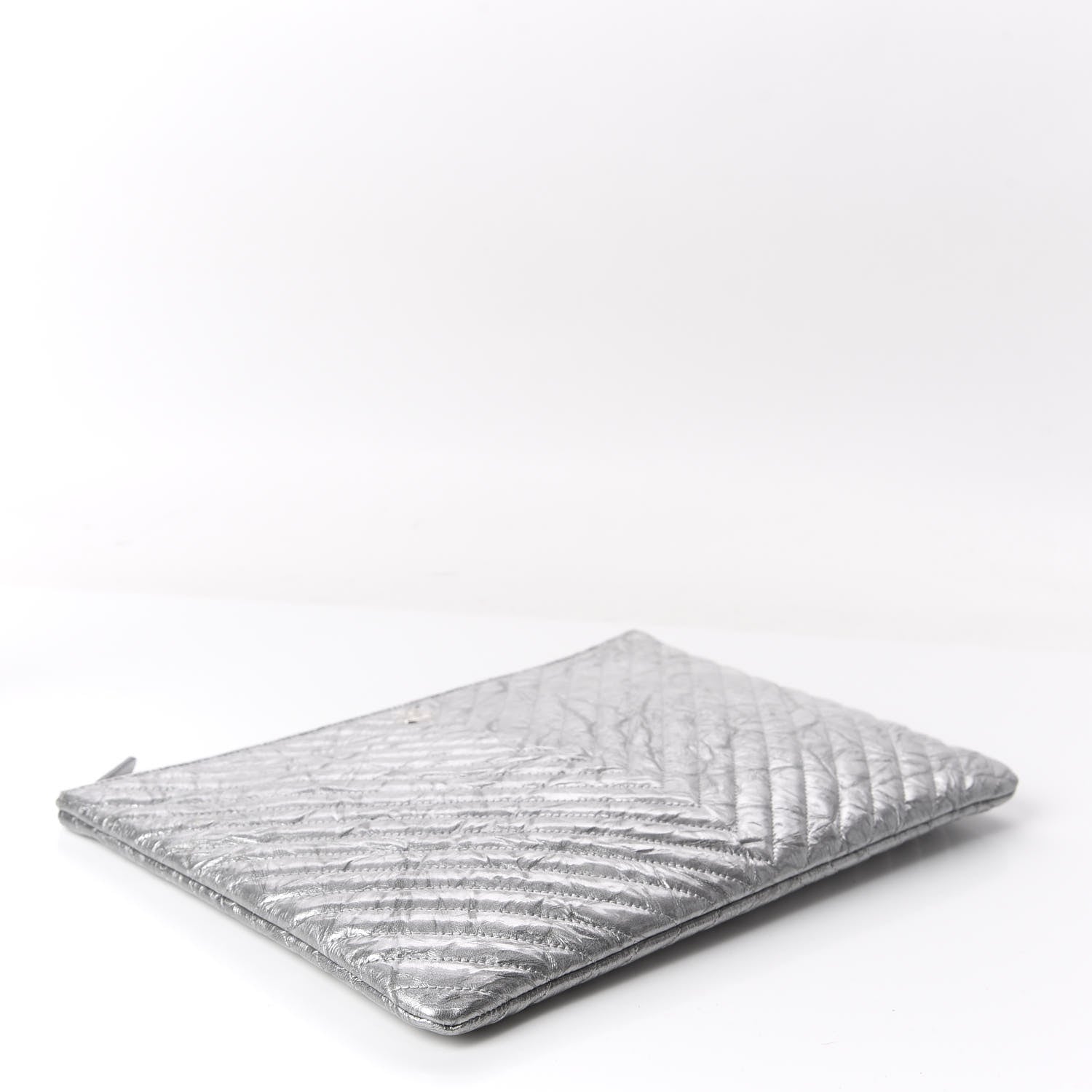 Chanel Metallic Crumpled Calfskin Chevron Quilted Large Cosmetic Case Silver 3 of 8