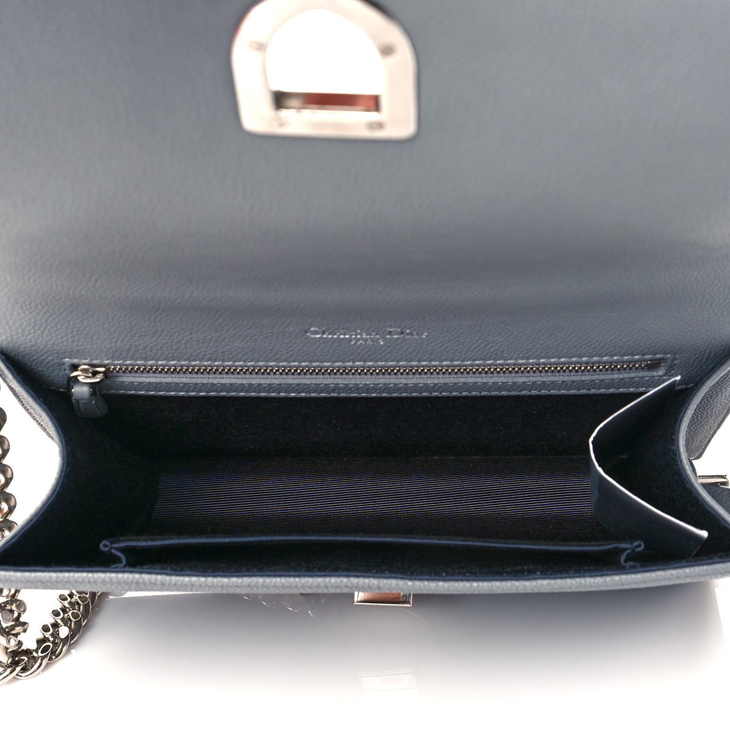 Grained Calfskin Medium Diorama Flap Bag Gris