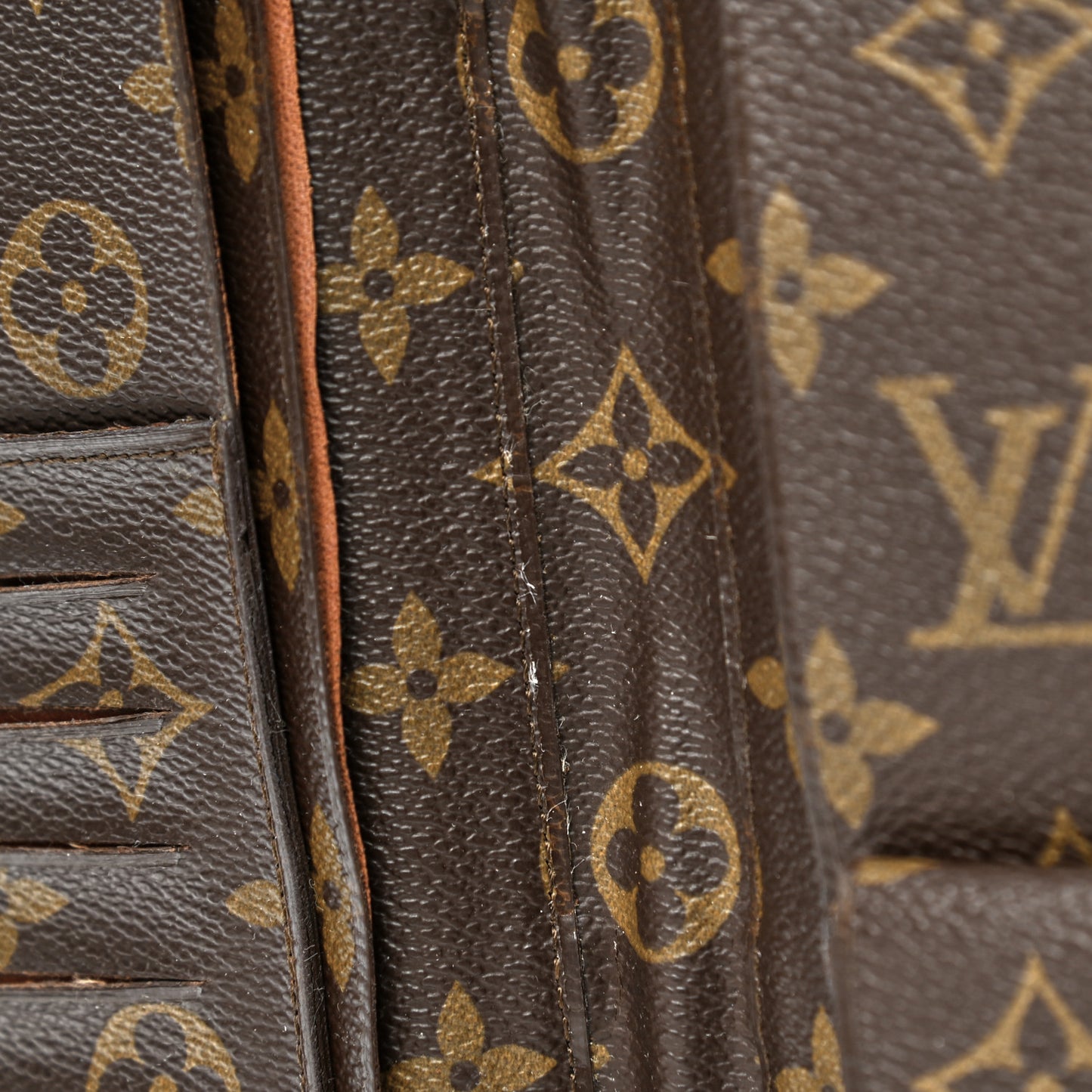 Monogram Poche Escapade Organizer Wallet