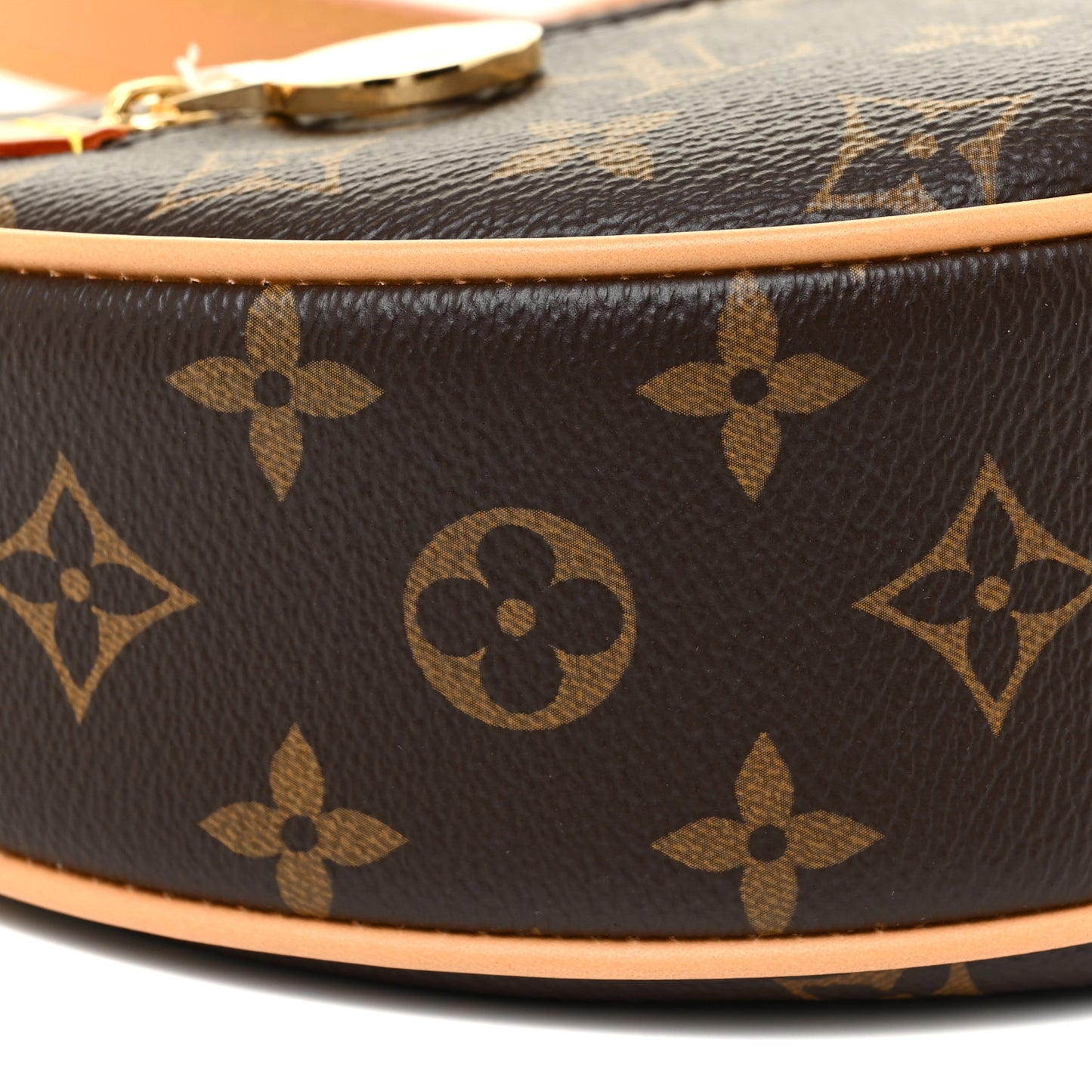 Monogram Loop