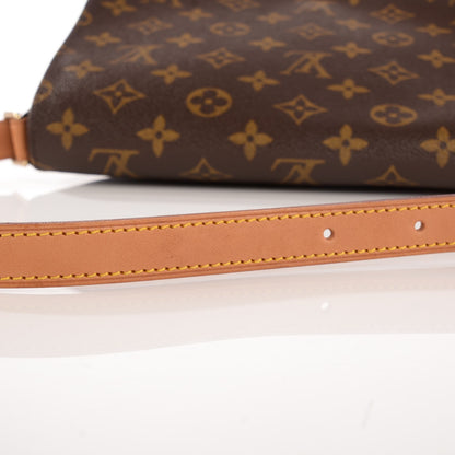 Louis Vuitton Monogram Musette Tango 8 of 8