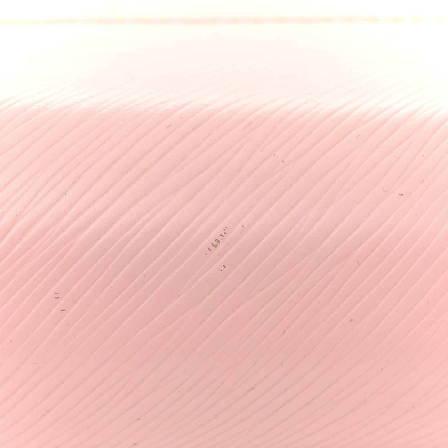 Epi Twist Shoulder Bag MM Rose Ballerine