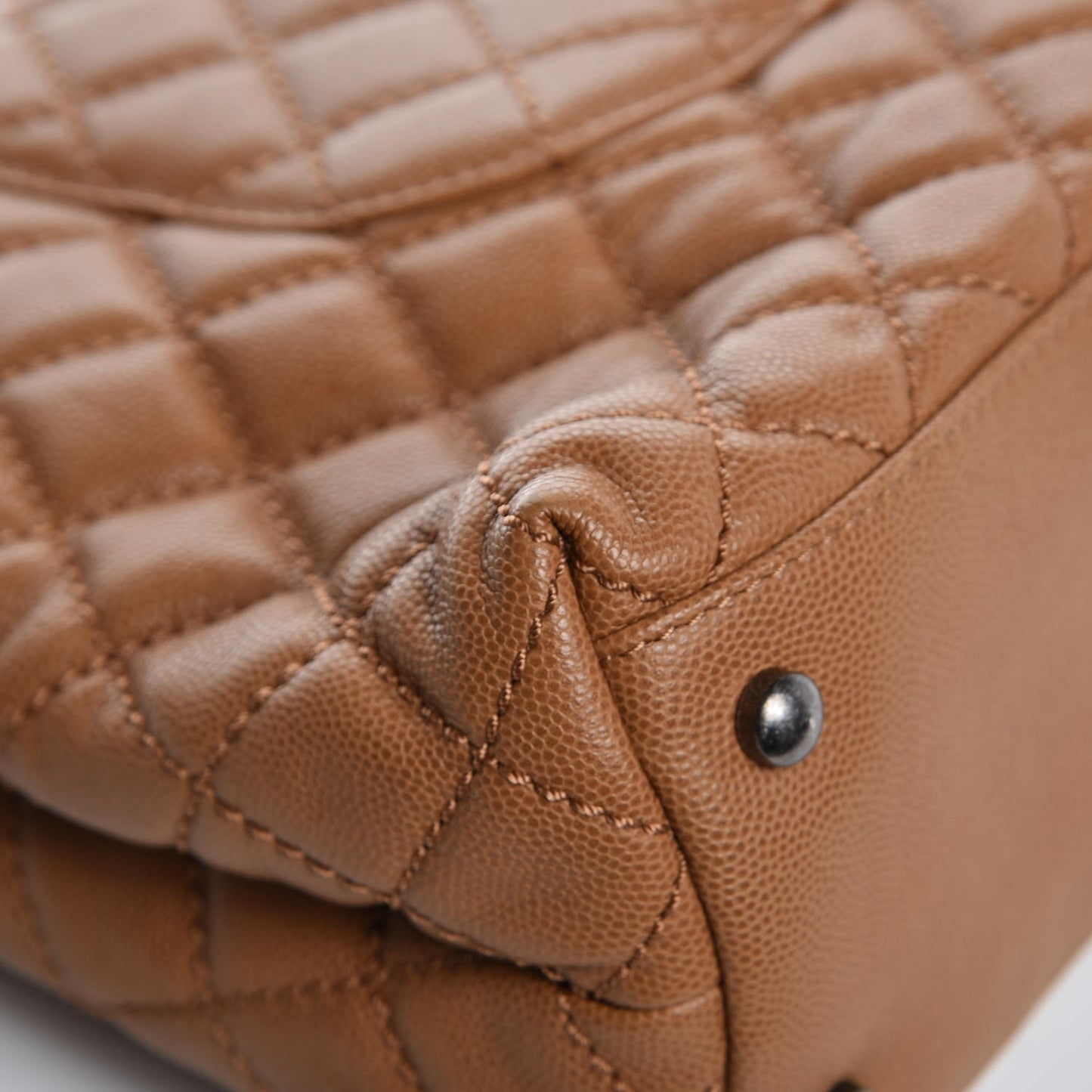 Caviar Quilted Medium Coco Handle Flap Camel