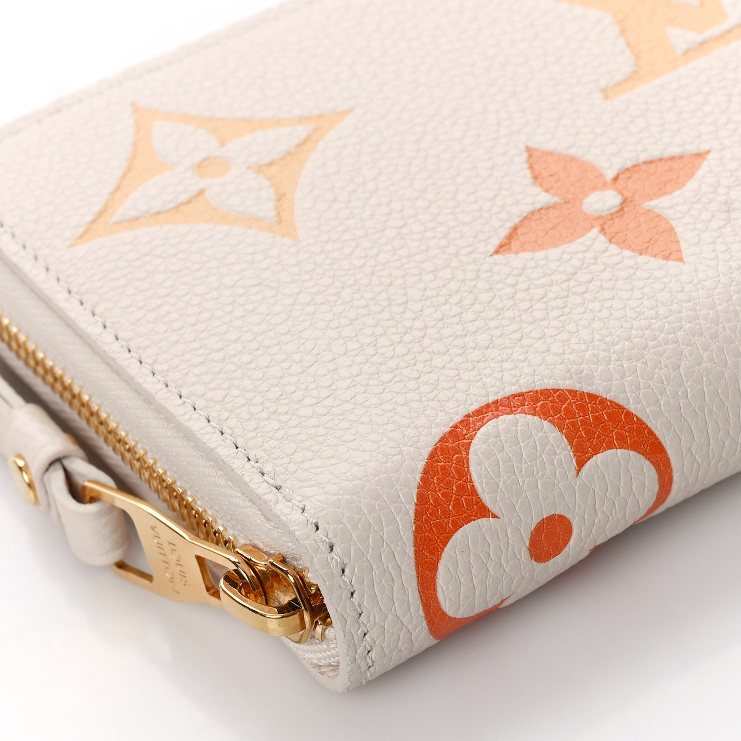 Louis Vuitton Empreinte Monogram Giant Zippy Wallet Degrade Neutral 7 of 9