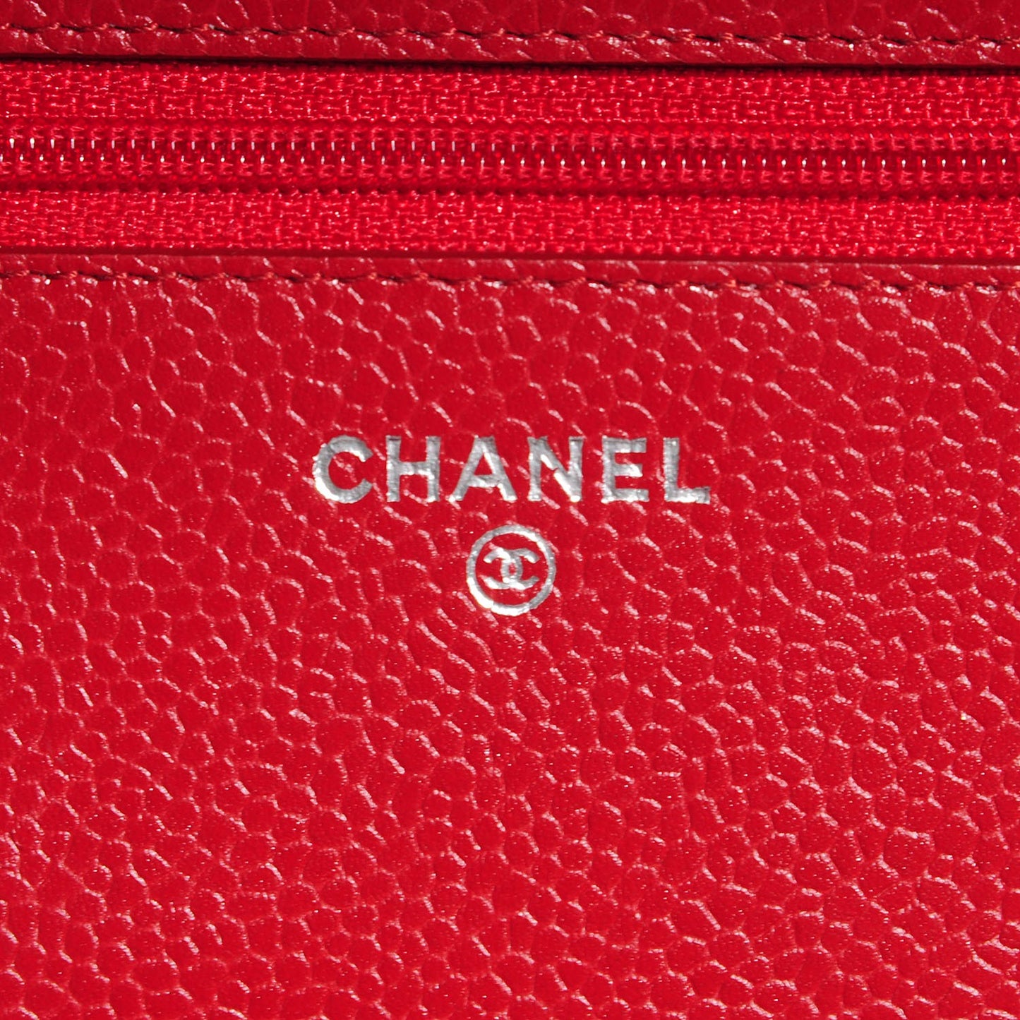 Caviar Quilted Wallet on Chain WOC Red