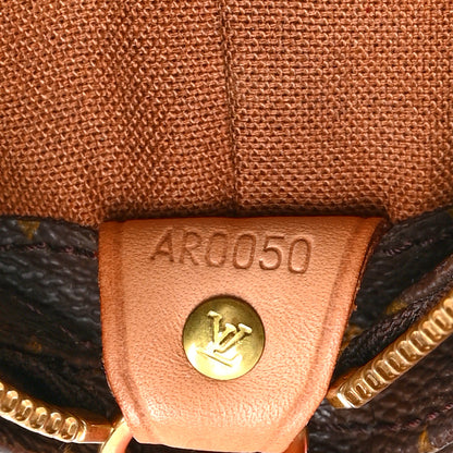 Louis Vuitton Monogram Cabas Mezzo 7 of 11