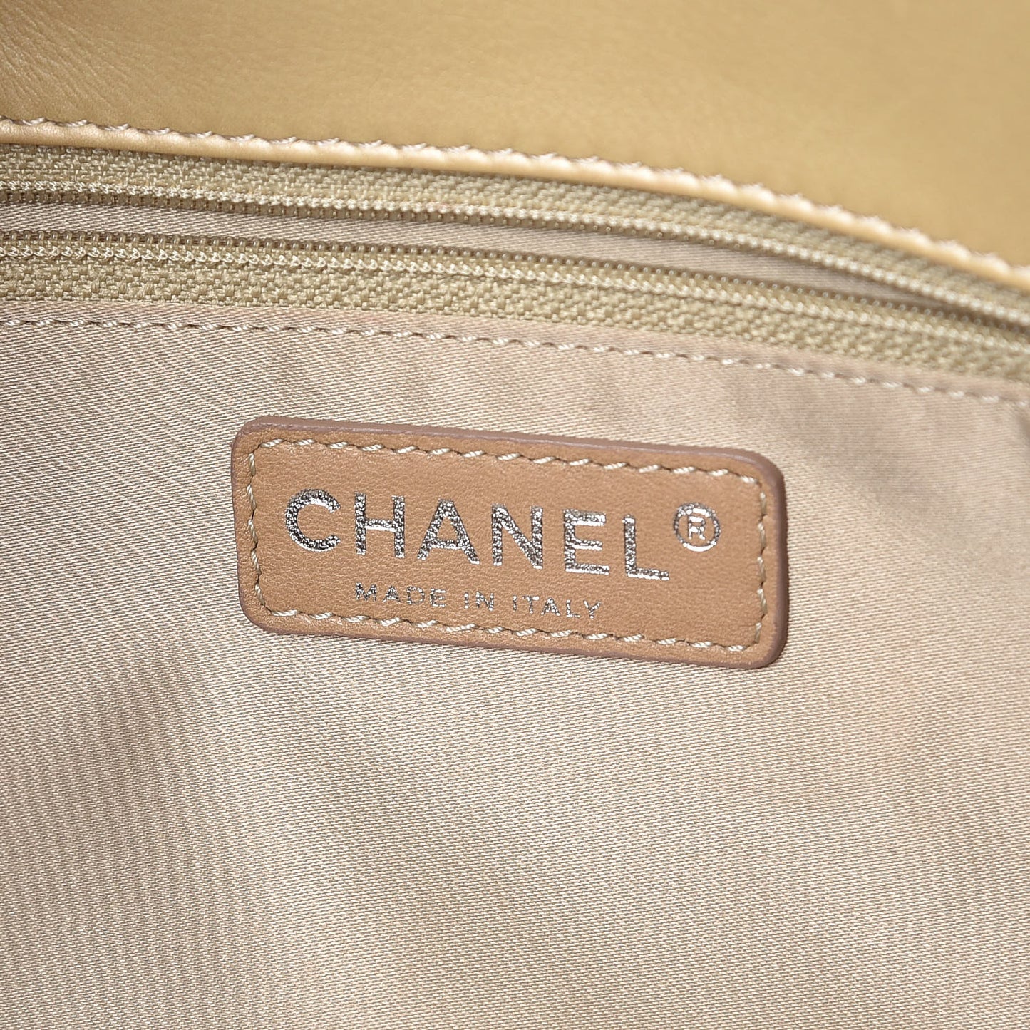 Calfskin Ultimate Stitch Flap Gold