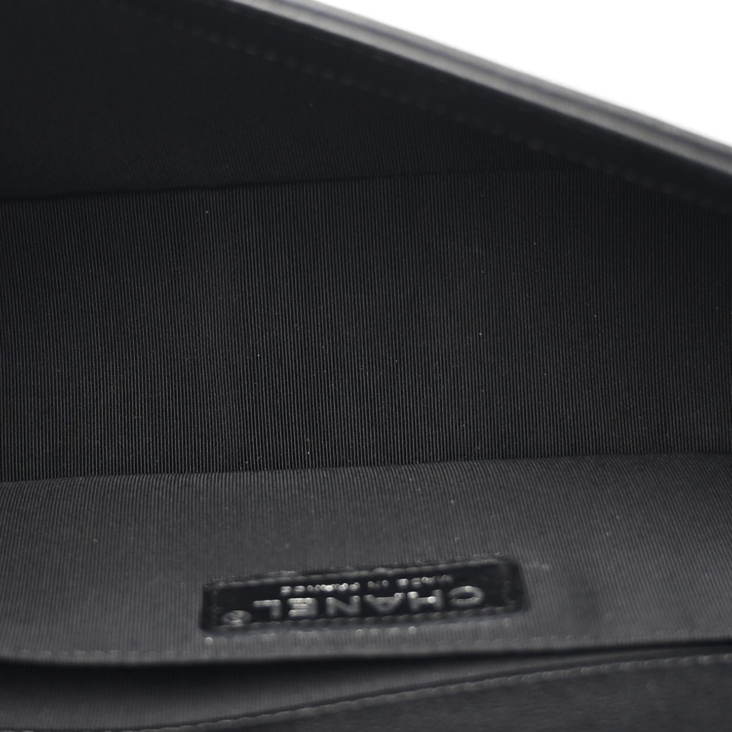 Calfskin Quilted Medium Boy Flap So Black