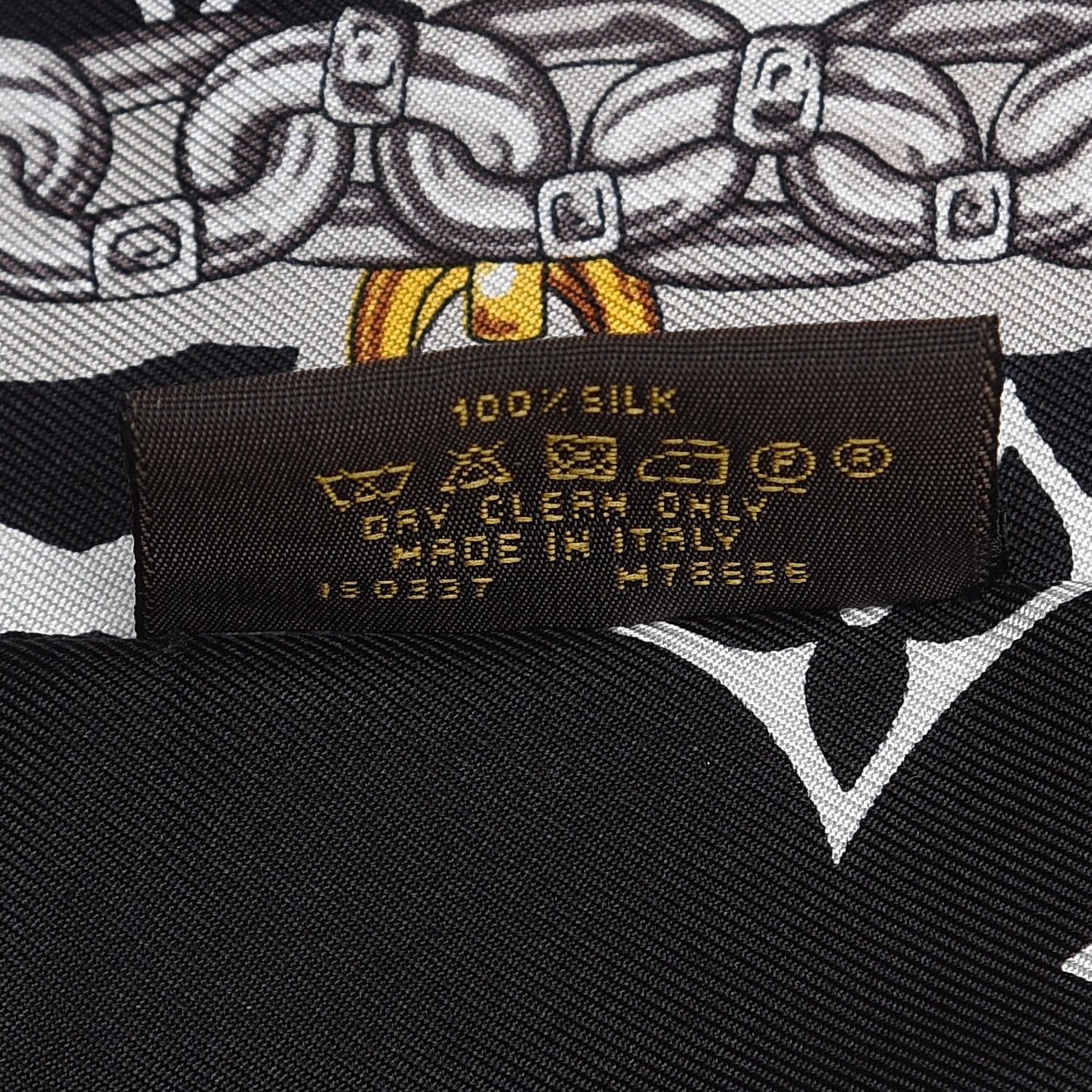 Louis Vuitton Silk Monogram Confidential Bandeau Black 5 of 8
