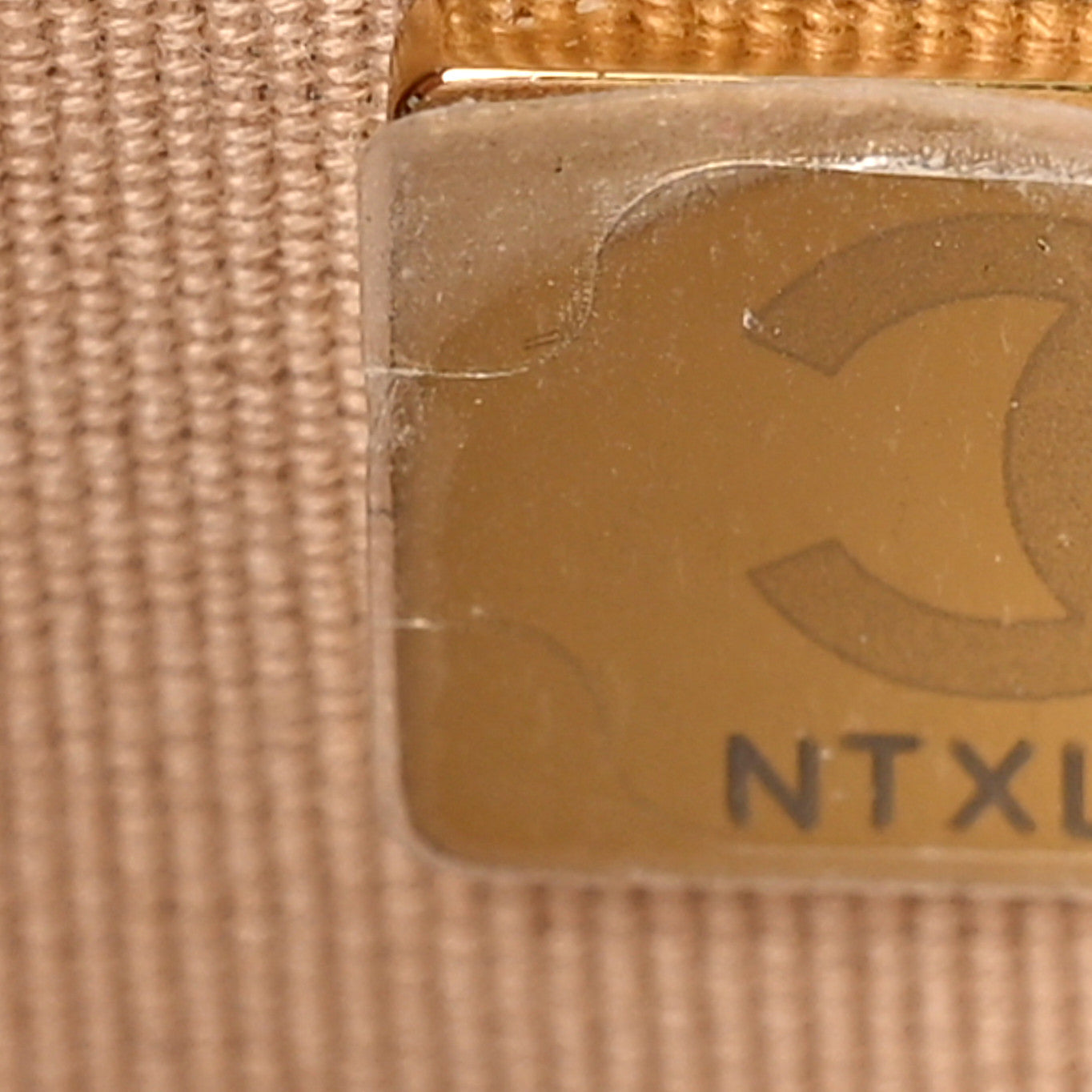 Caviar Quilted Crystal CC Wallet On Chain WOC Beige