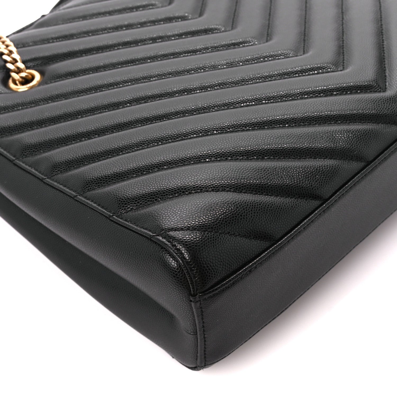 Saint Laurent Grain de Poudre Matelasse Chevron Medium Tribeca Shopping Bag Black 9 of 10