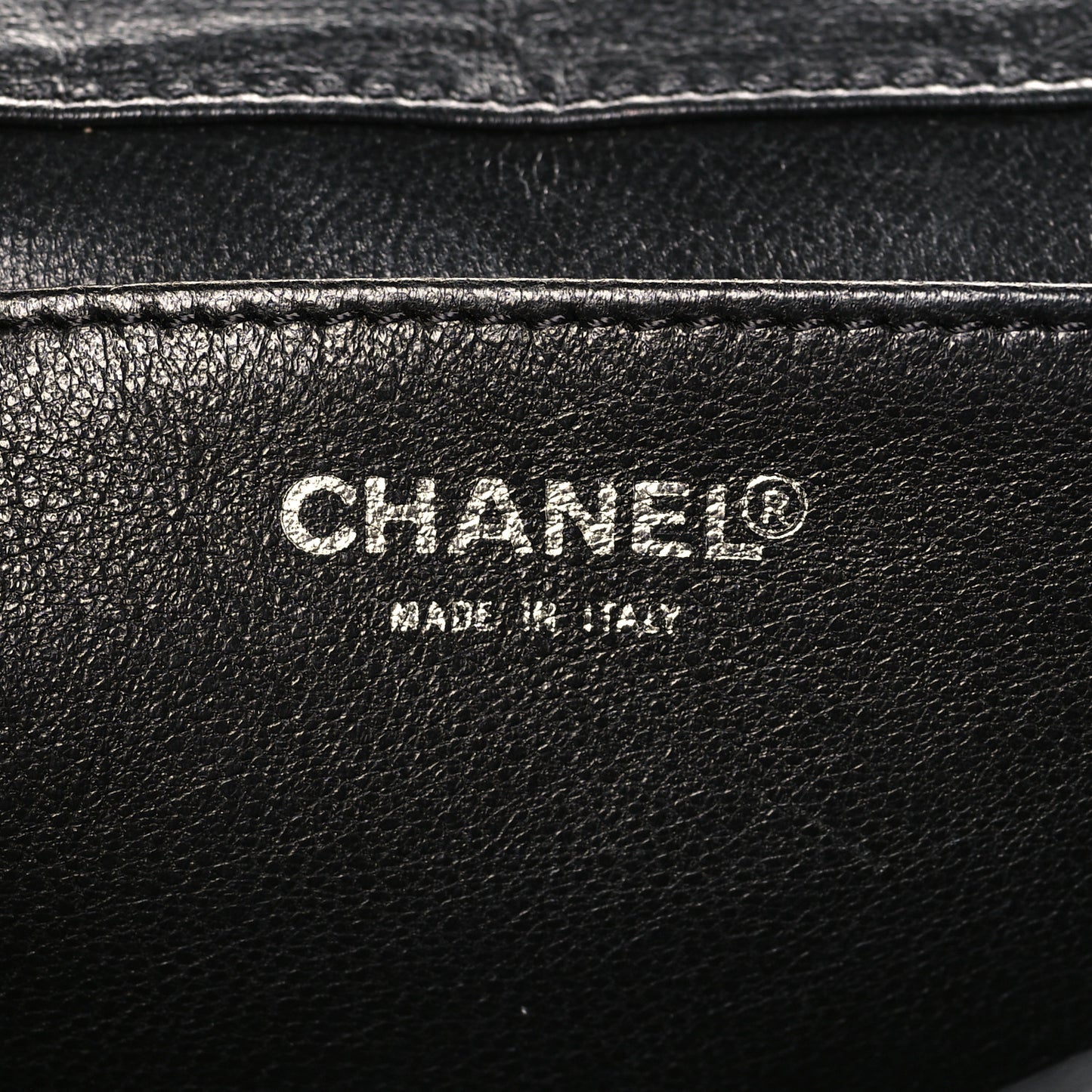 Lambskin Quilted Chocolate Bar Chain Flap Black
