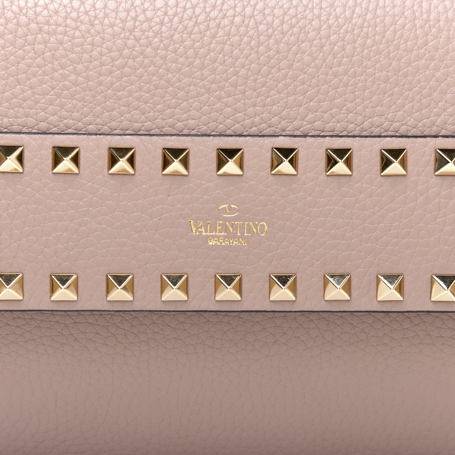 Valentino Garavani Pebbled Calfskin Rockstud Side Slip Crossbody Poudre 9 of 9
