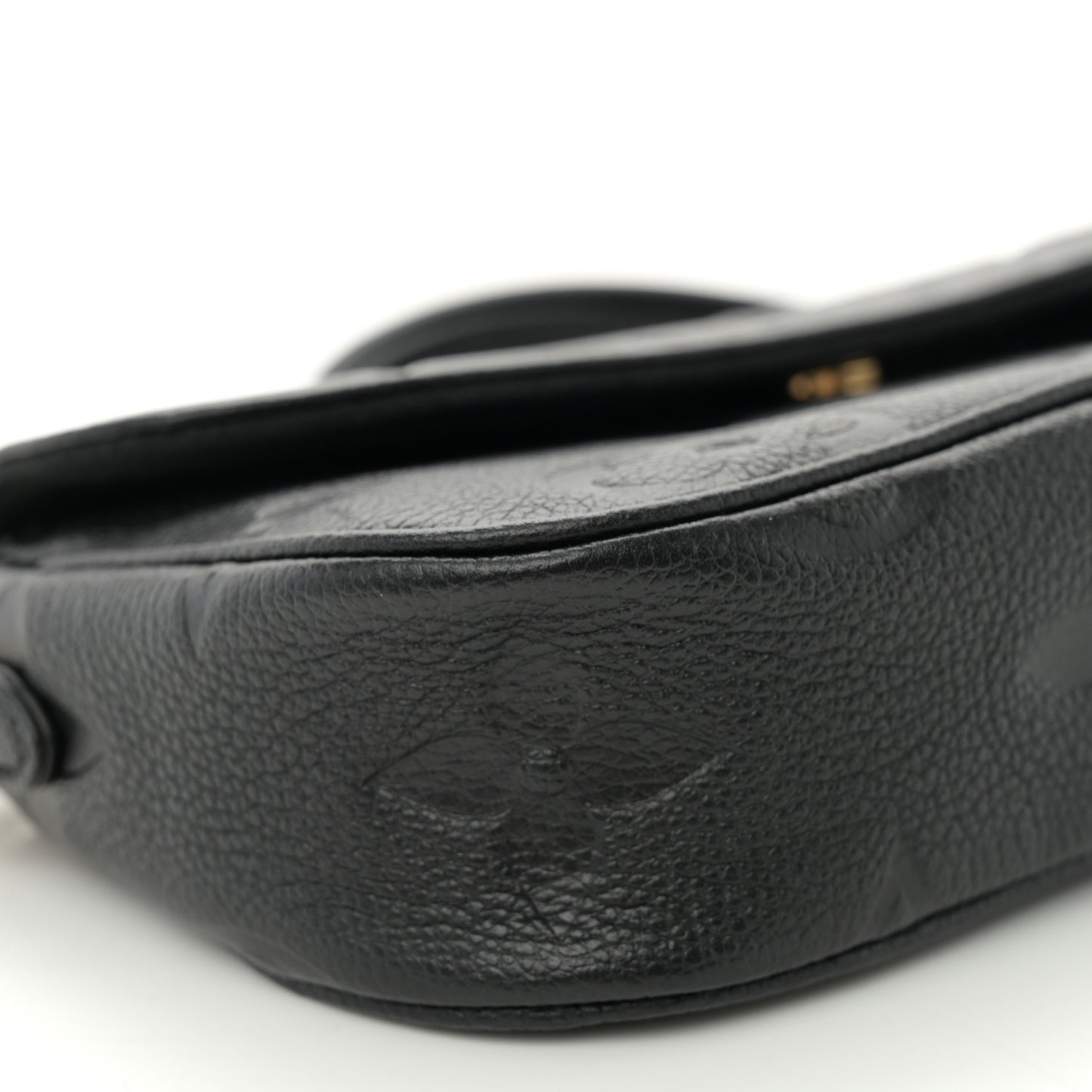 Empreinte Monogram Giant Ivy Wallet On Chain Black