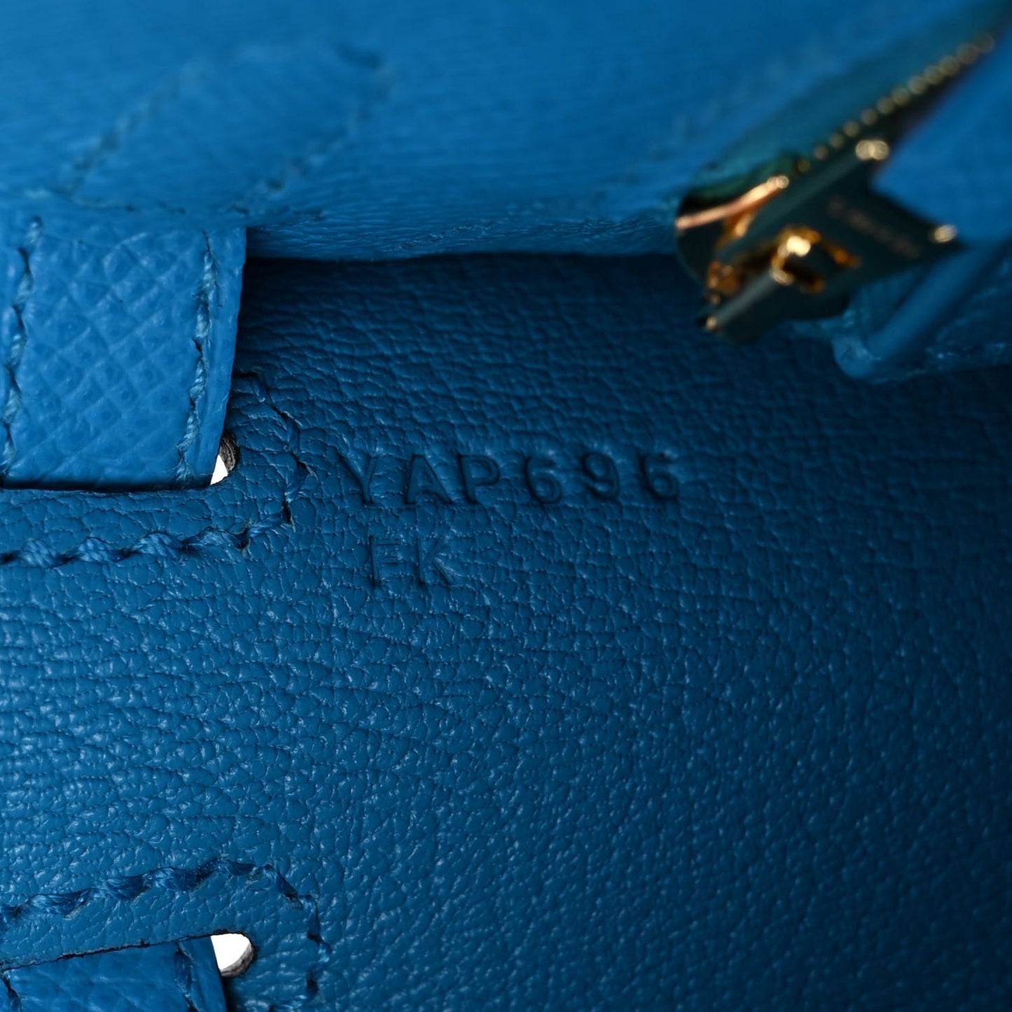 Epsom Kelly Sellier 25 Bleu Frida