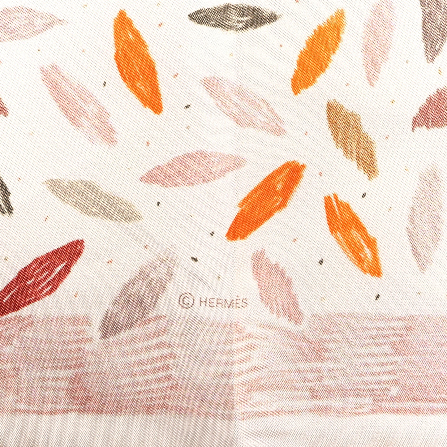 Silk Chacun Fait Son Nid Scarf 90 White Orange