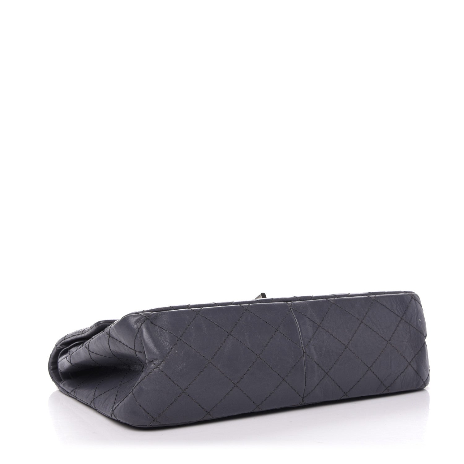 Chanel Aged Calfskin Quilted 2.55 Reissue 226 Flap Grey 4 of 9