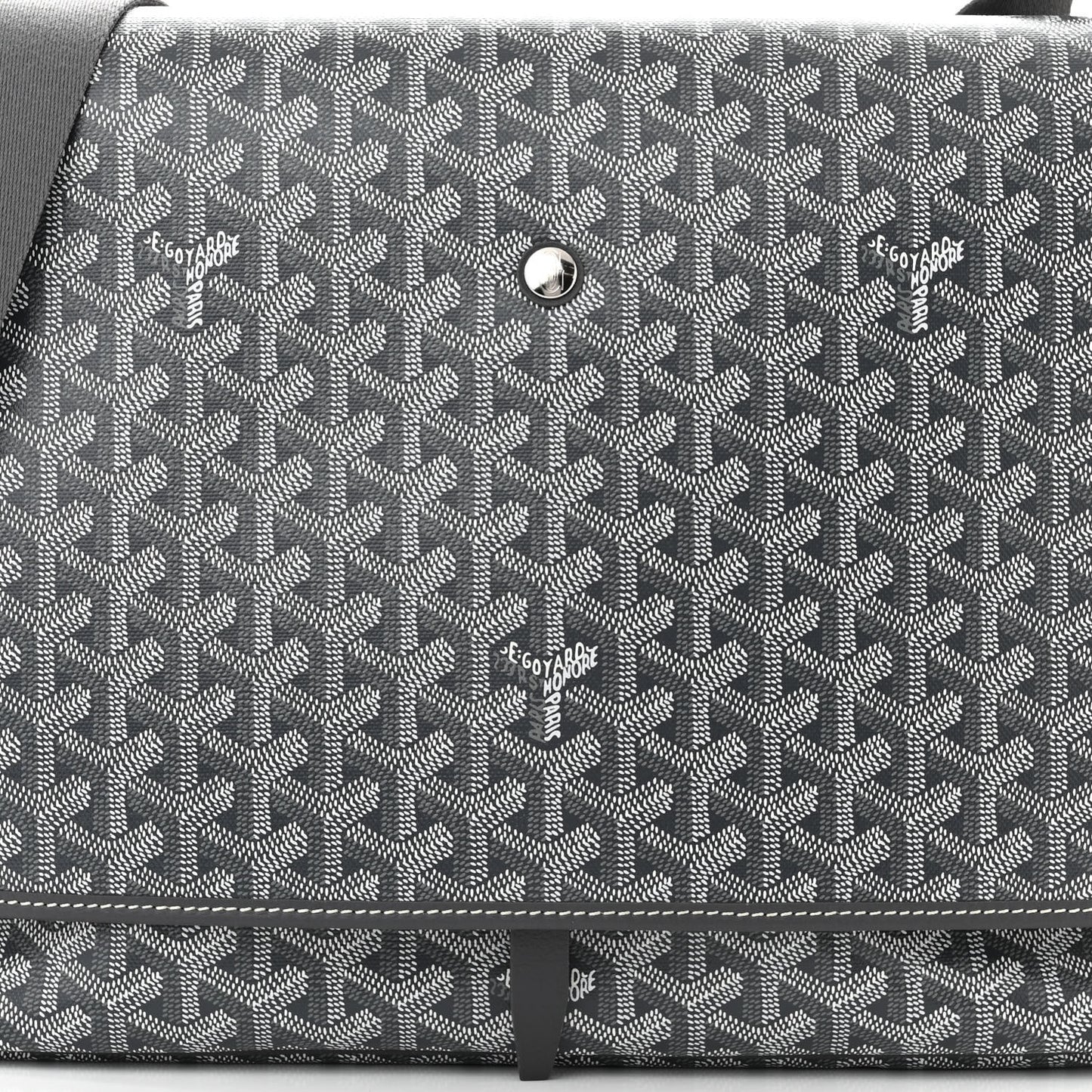 Goyardine Capetien Messenger Bag Grey