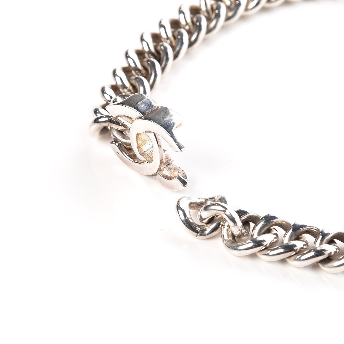 Chain Link CC Choker Necklace Silver