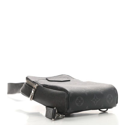 Louis Vuitton Taigarama Outdoor Slingbag Black 4 of 10