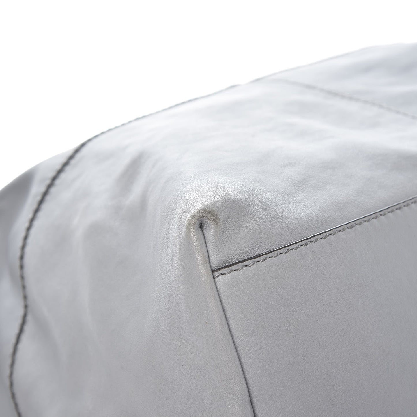 Lambskin Medium Nightingale Pearl Grey