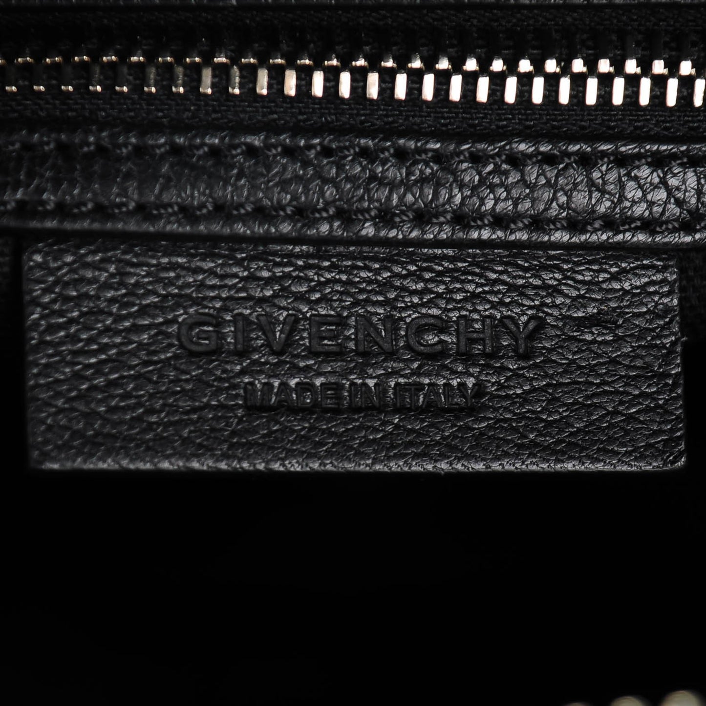 Sugar Goatskin Small Antigona Black
