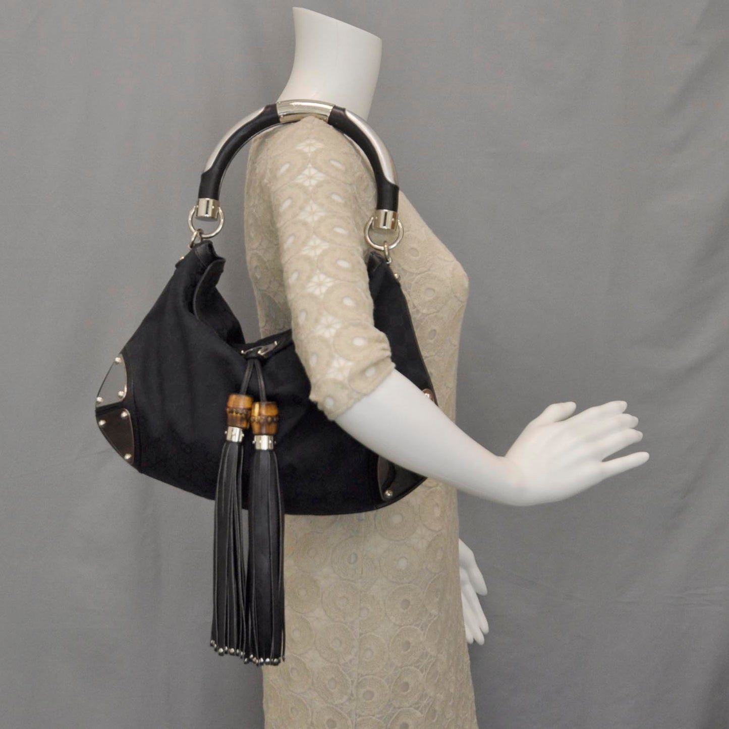 Monogram Medium Indy Hobo Black