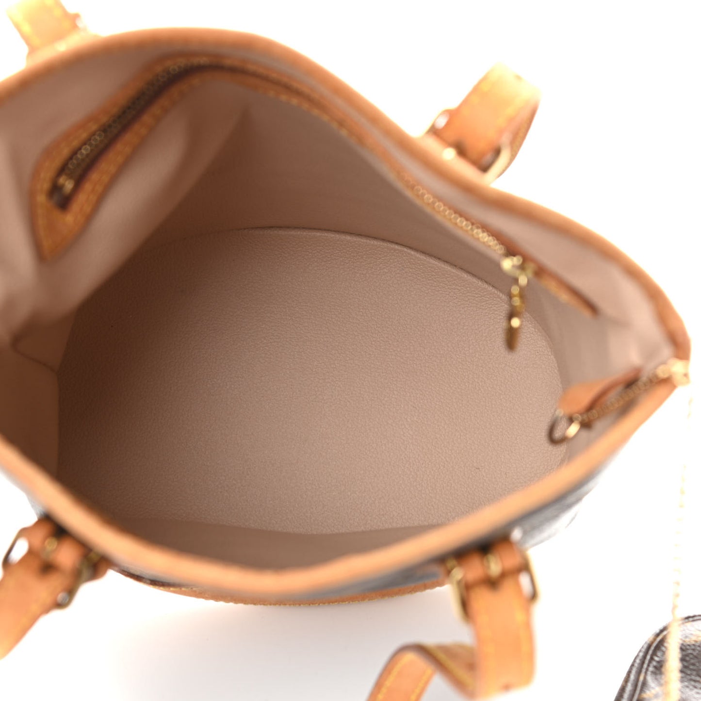 Monogram Petit Bucket 23