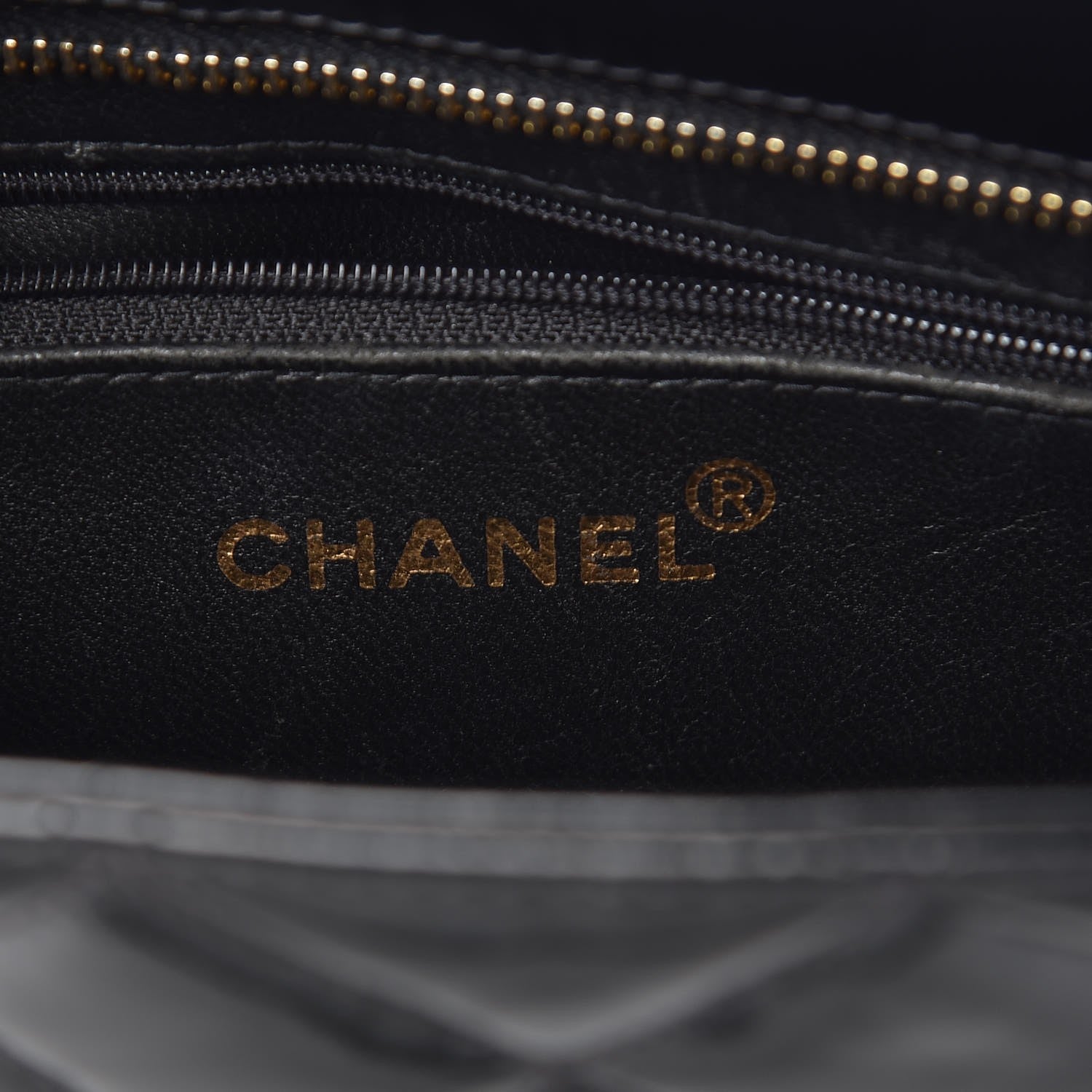 Chanel Patent Medallion Tote Black 6 of 13