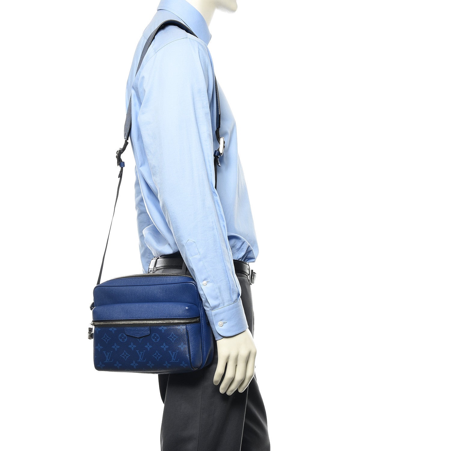Louis Vuitton Taiga Monogram Outdoor Messenger Cobalt 2 of 11