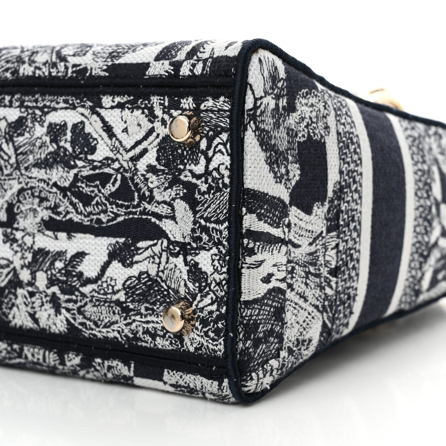 Canvas Toile De Jouy Embroidered Medium Lady D-Lite