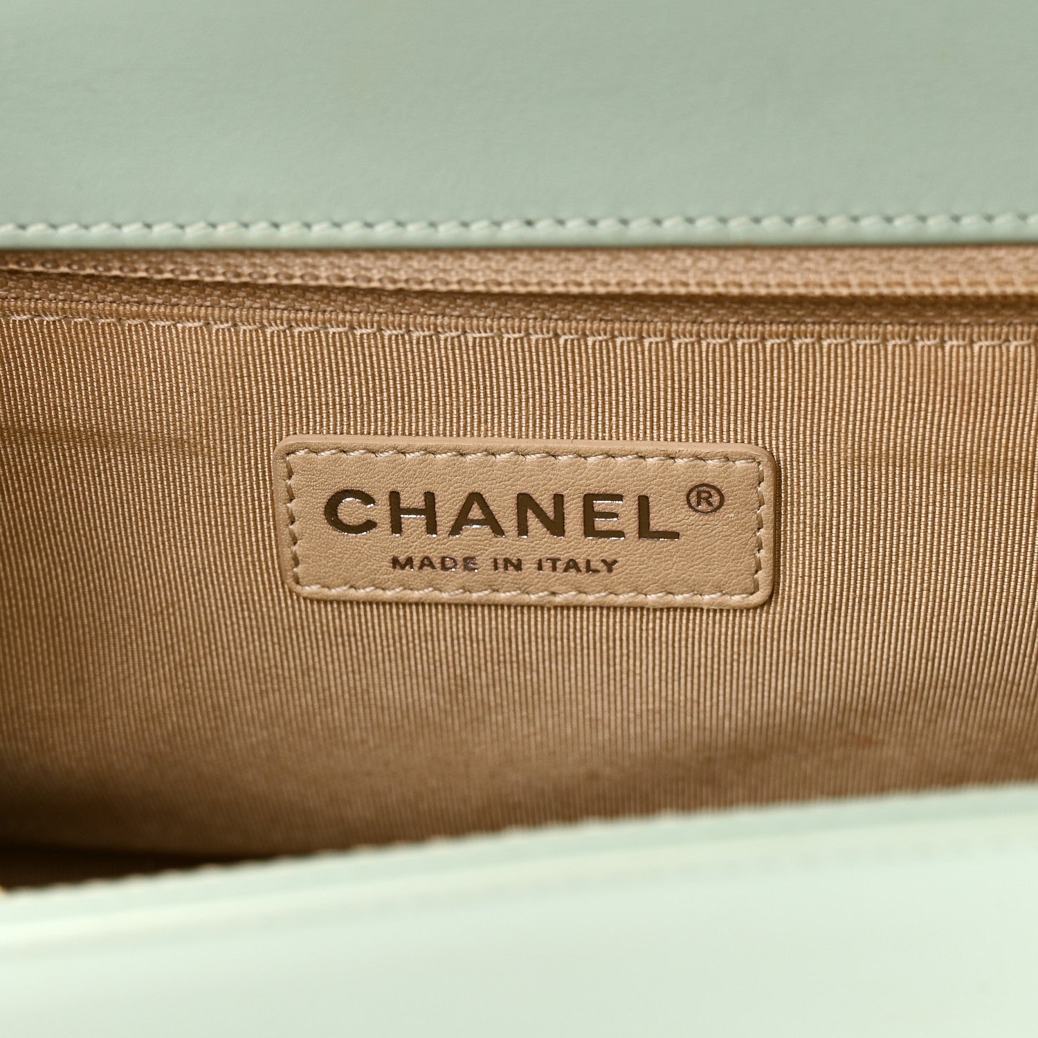 Chanel Patent Chevron Quilted New Medium Boy Flap Green 6 of 20