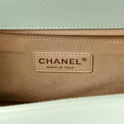 Chanel Patent Chevron Quilted New Medium Boy Flap Green 6 of 20