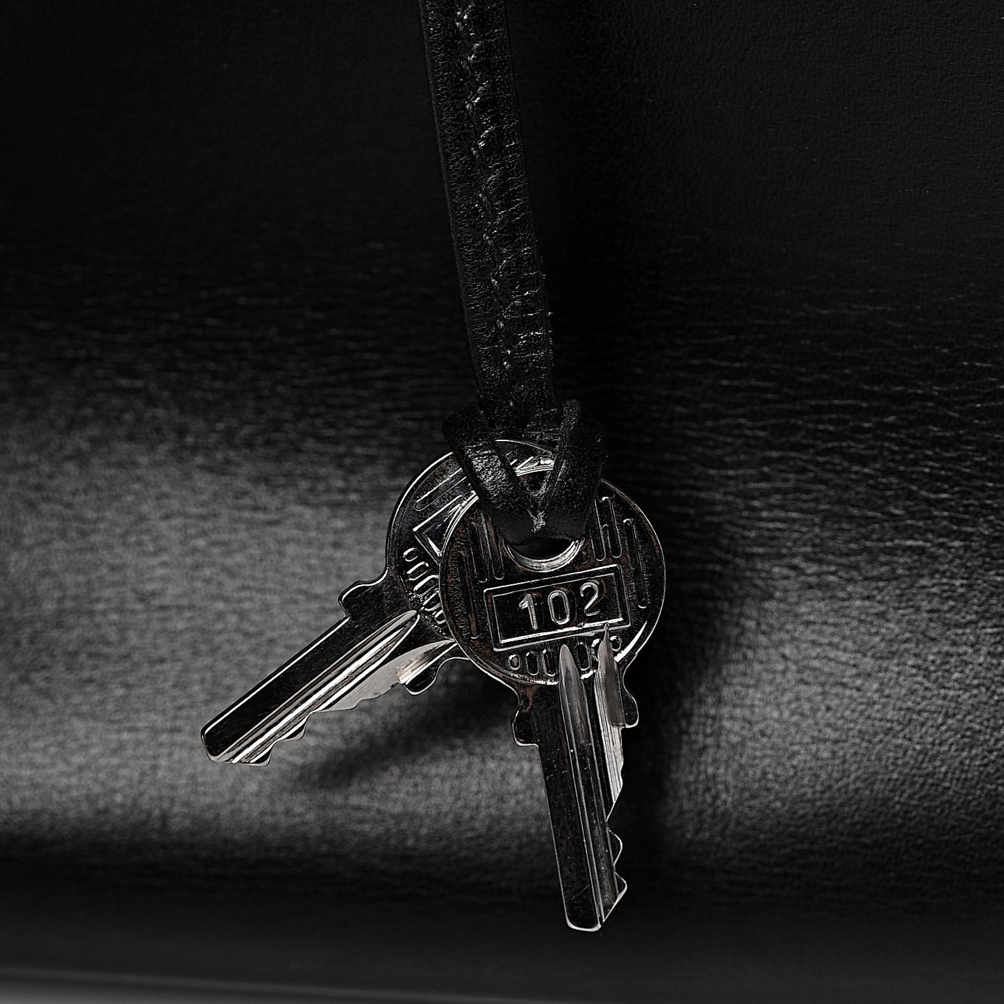 Box Birkin 35 Black Bleu Marine