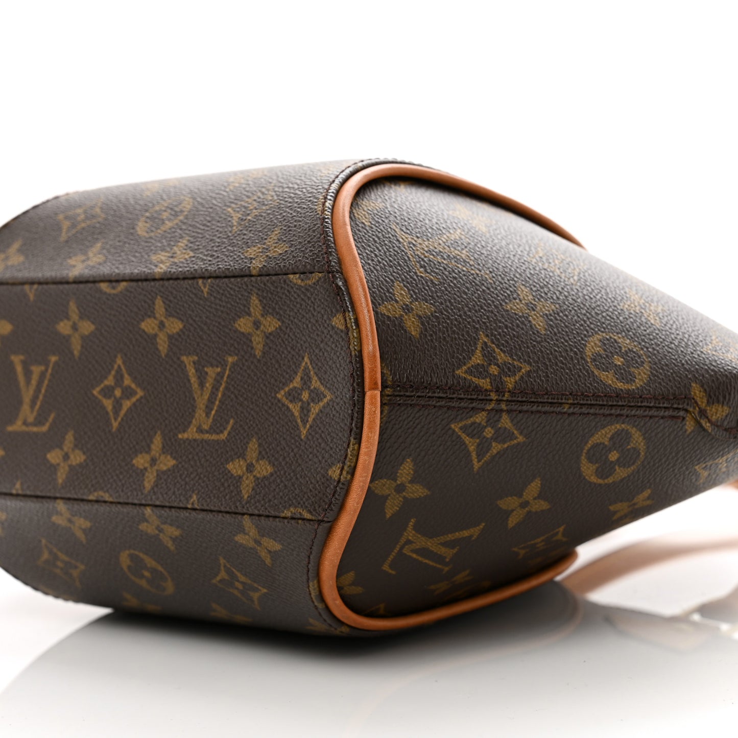 LOUIS VUITTON Monogram Ellipse PM