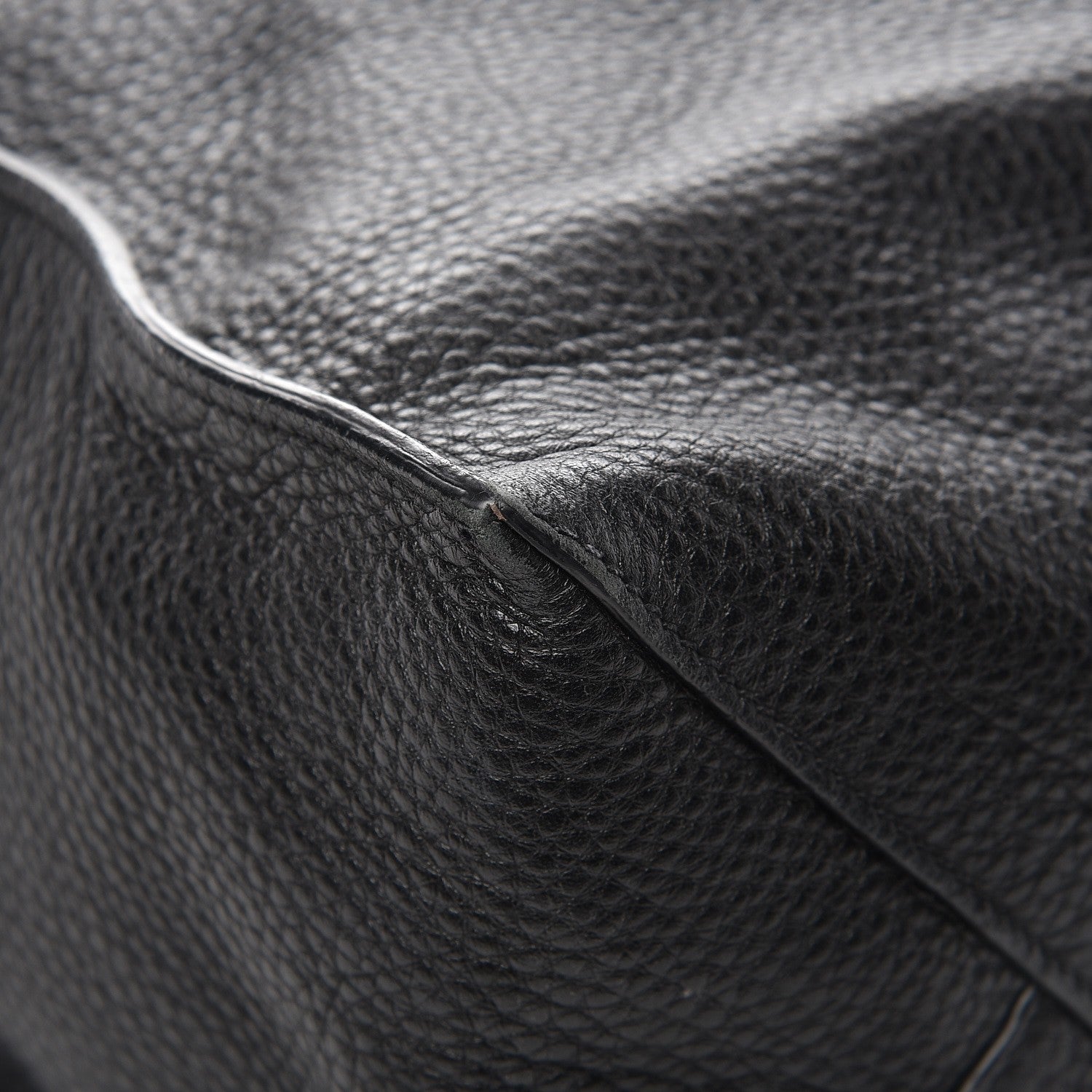 Miu Miu Vitello Daino Tote Nero Black Caramel 17 of 20