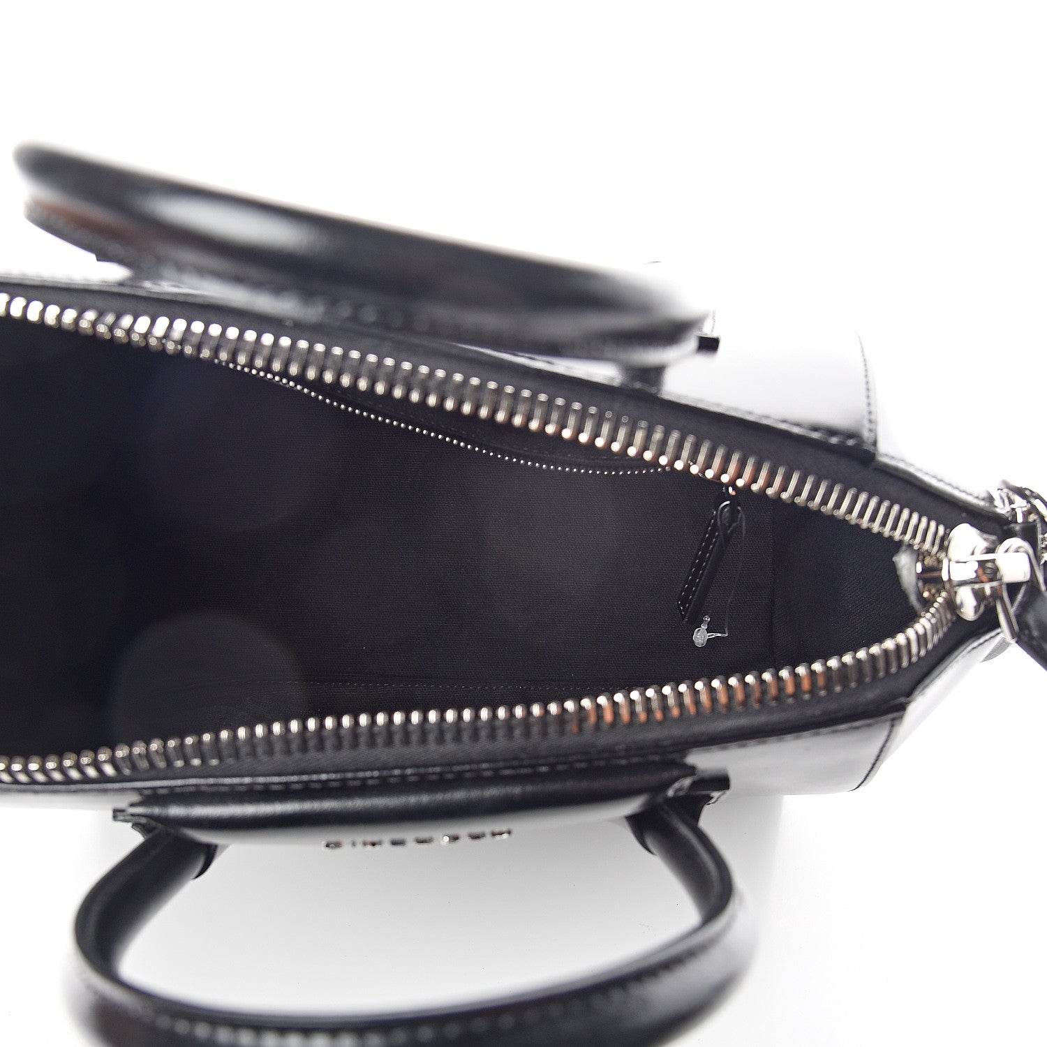 Givenchy Shiny Lord Calfskin Small Antigona Black 4 of 8