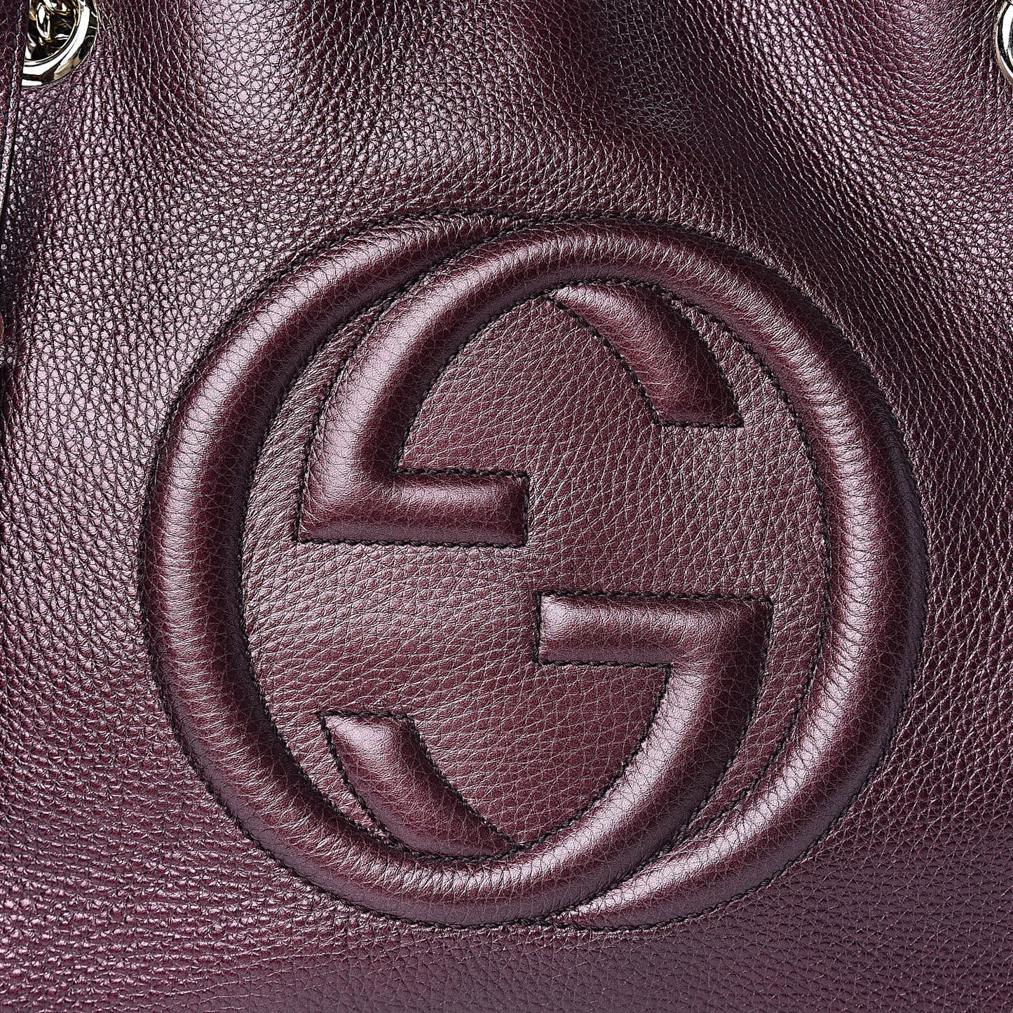 Metallic Cellarius Calfskin Medium Soho Chain Shoulder Bag Classic Burgundy