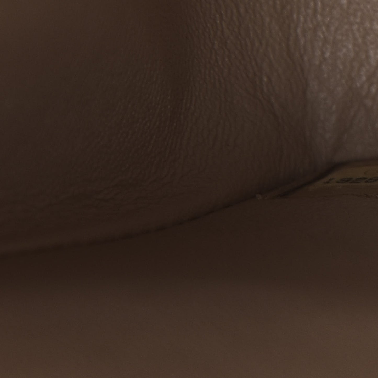 Caviar Quilted Medium Double Flap Beige