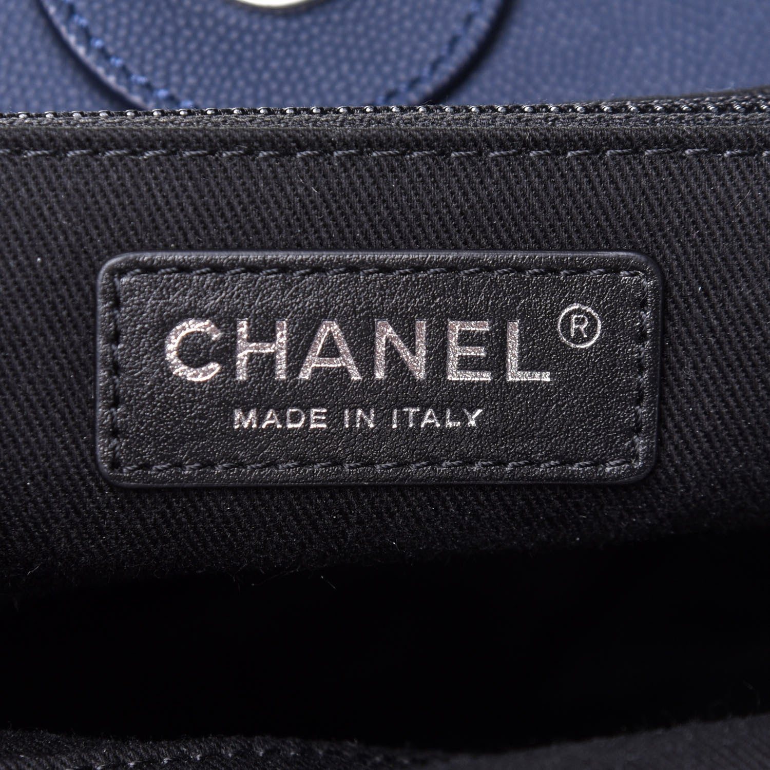 Chanel Grained Calfskin Large Coco Eyelets Shopping Tote Navy 5 of 10
