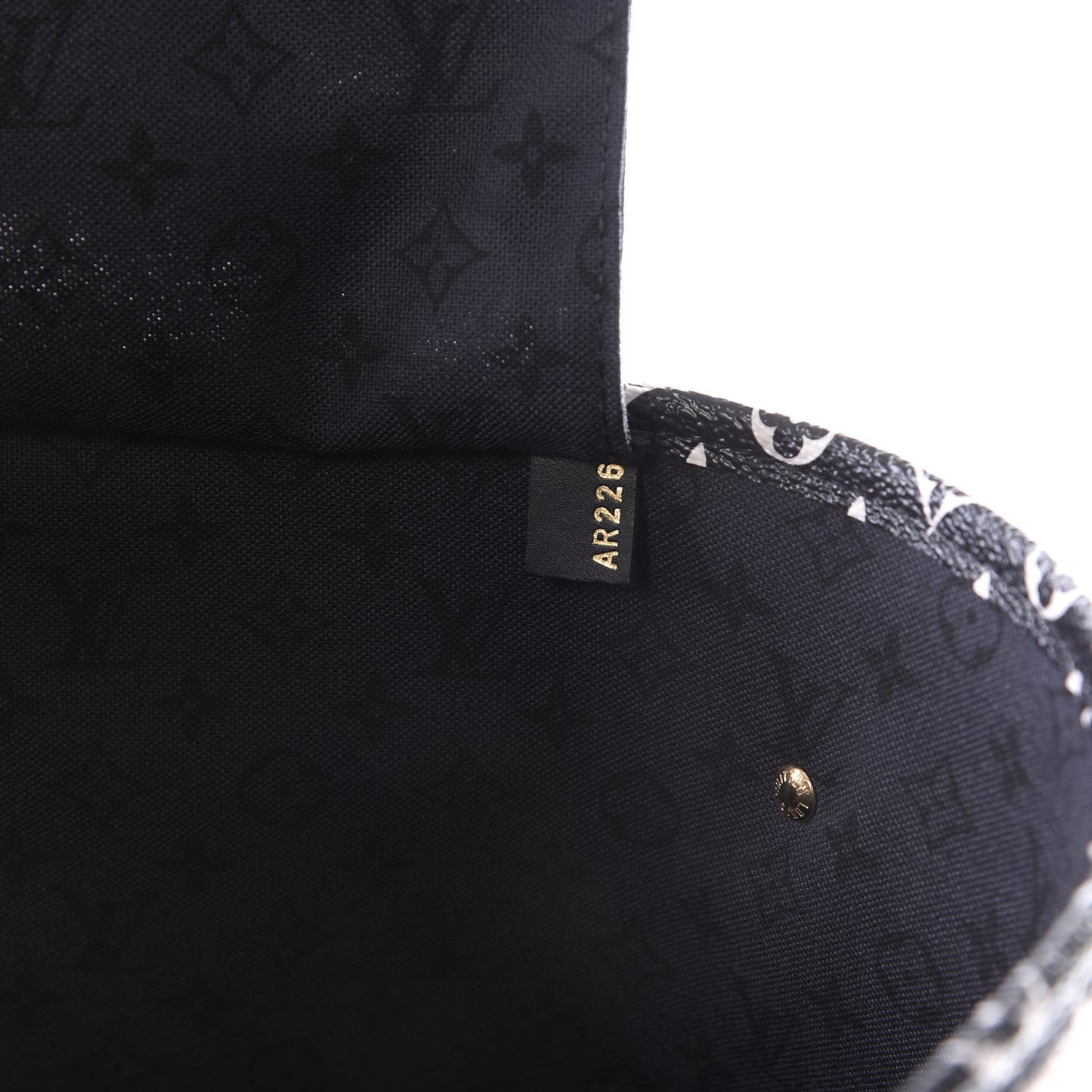Monogram Giant Crafty Neverfull MM Creme Rouge Black