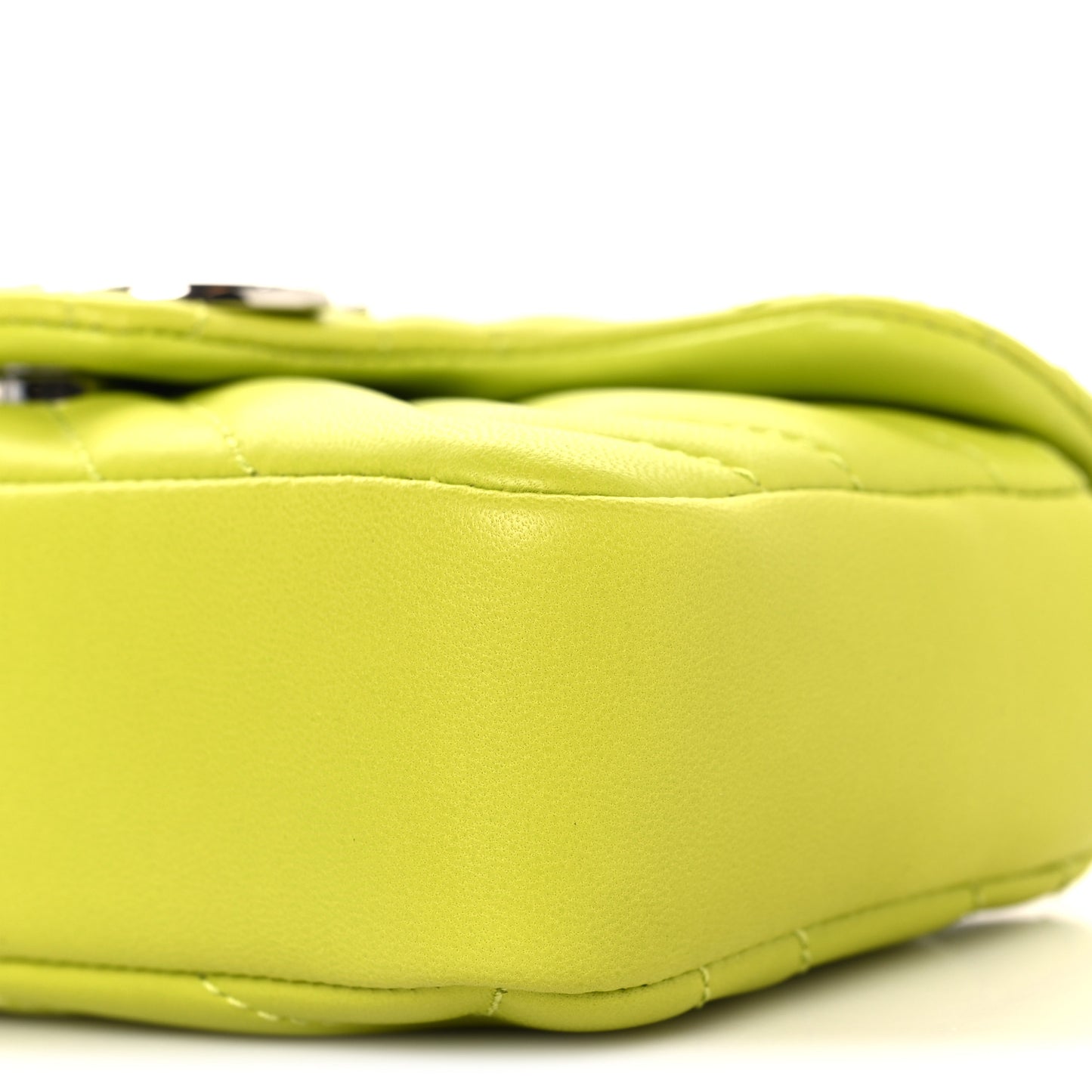 Lambskin Matelasse Mini GG Marmont Shoulder Bag Bright Green