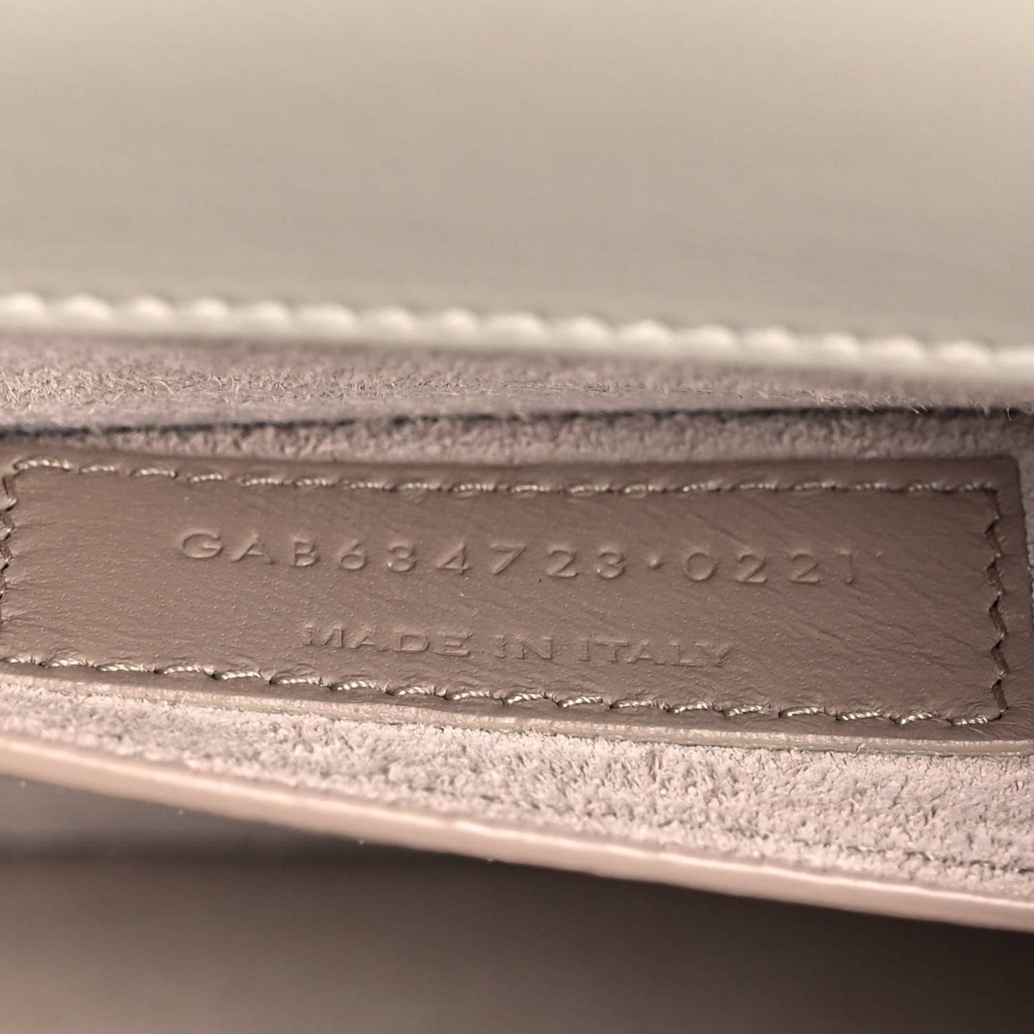Saint Laurent Calfskin Medium Monogram Sunset Crema Soft 6 of 14